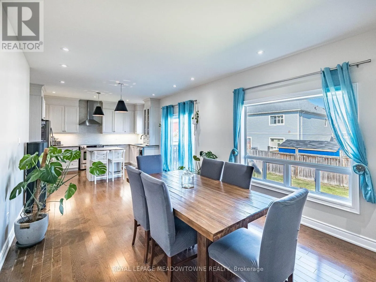 543 WANSBROUGH WAY