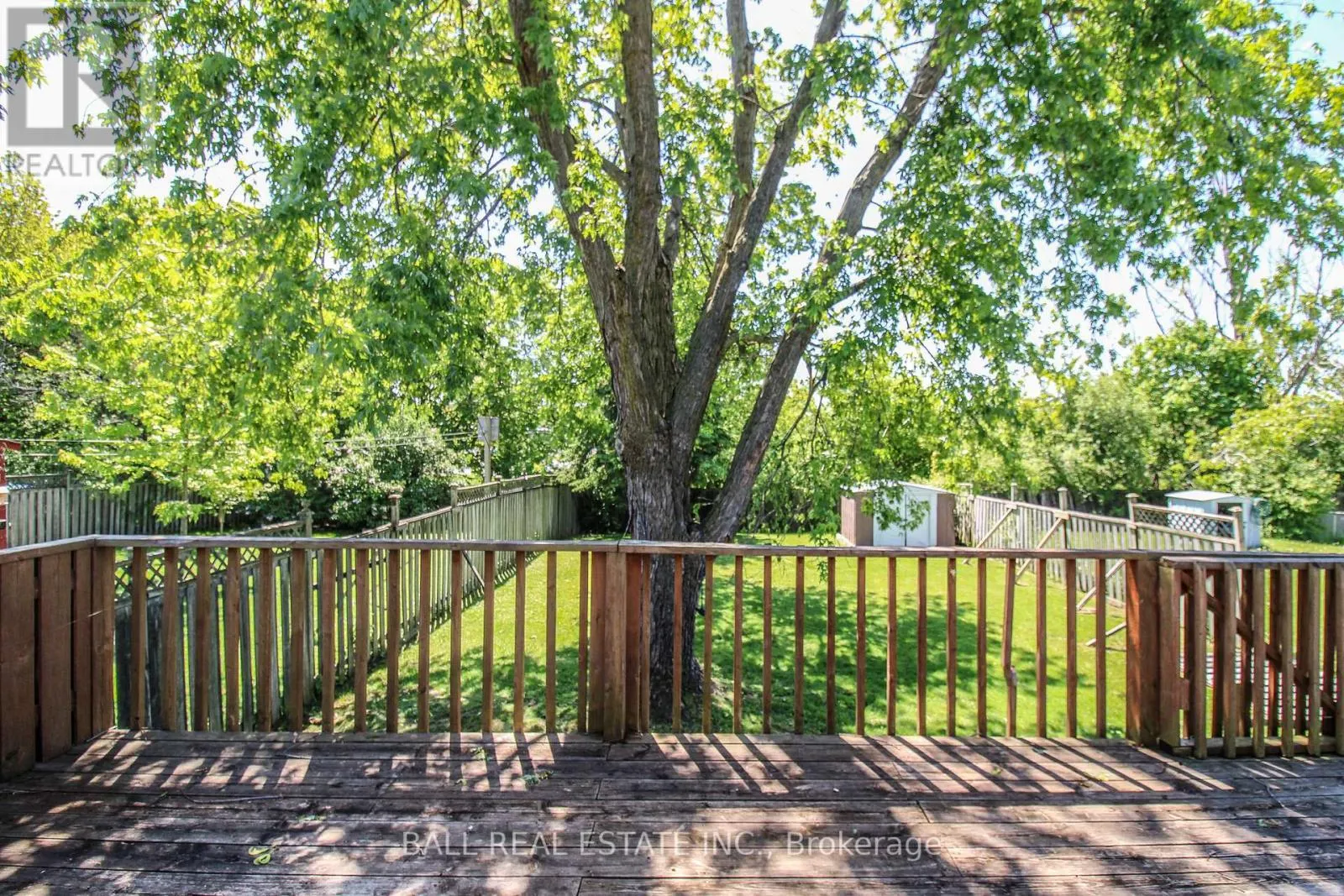 885 STEWART DRIVE