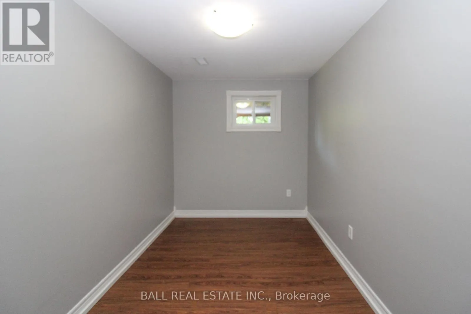 885 STEWART DRIVE