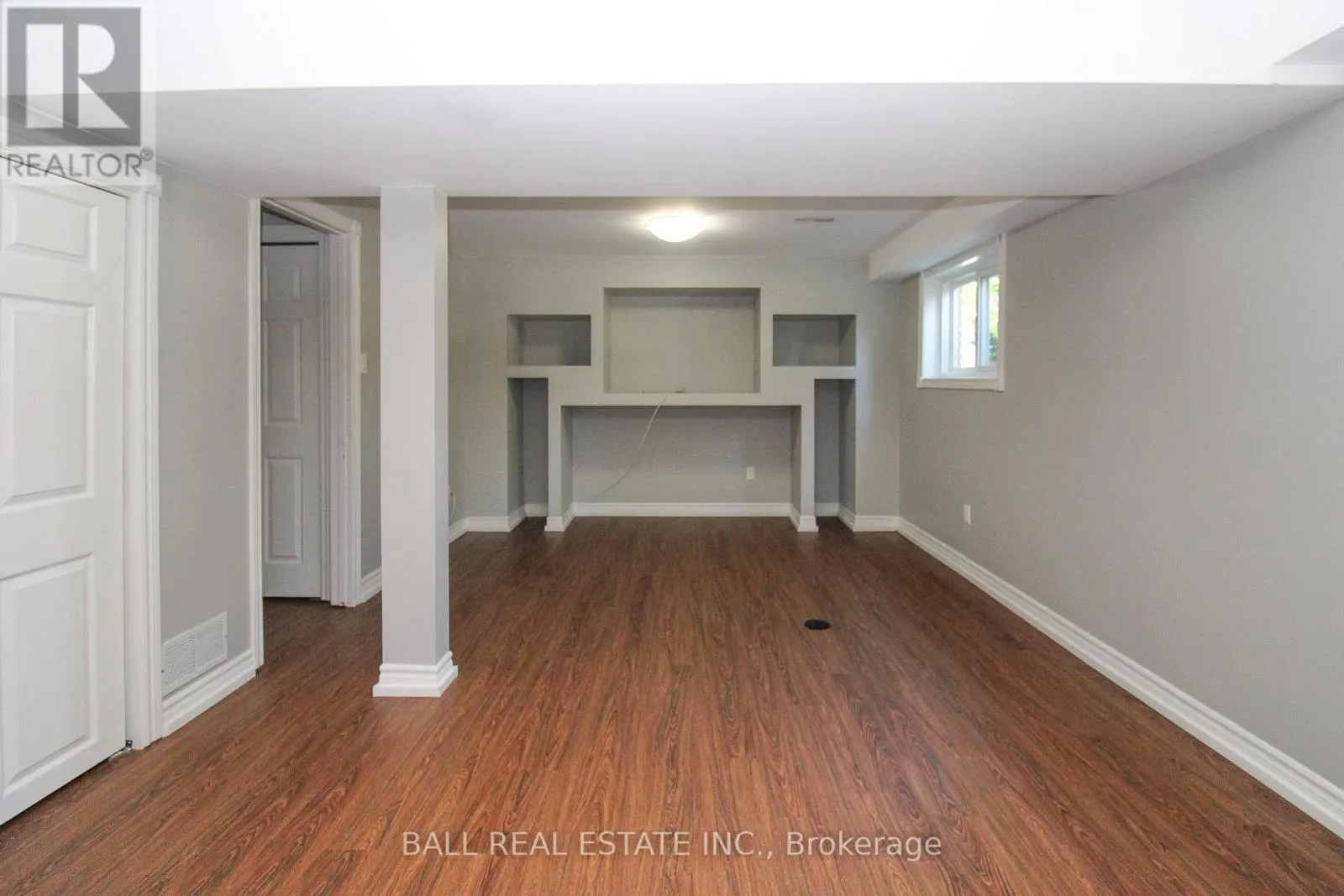 885 STEWART DRIVE