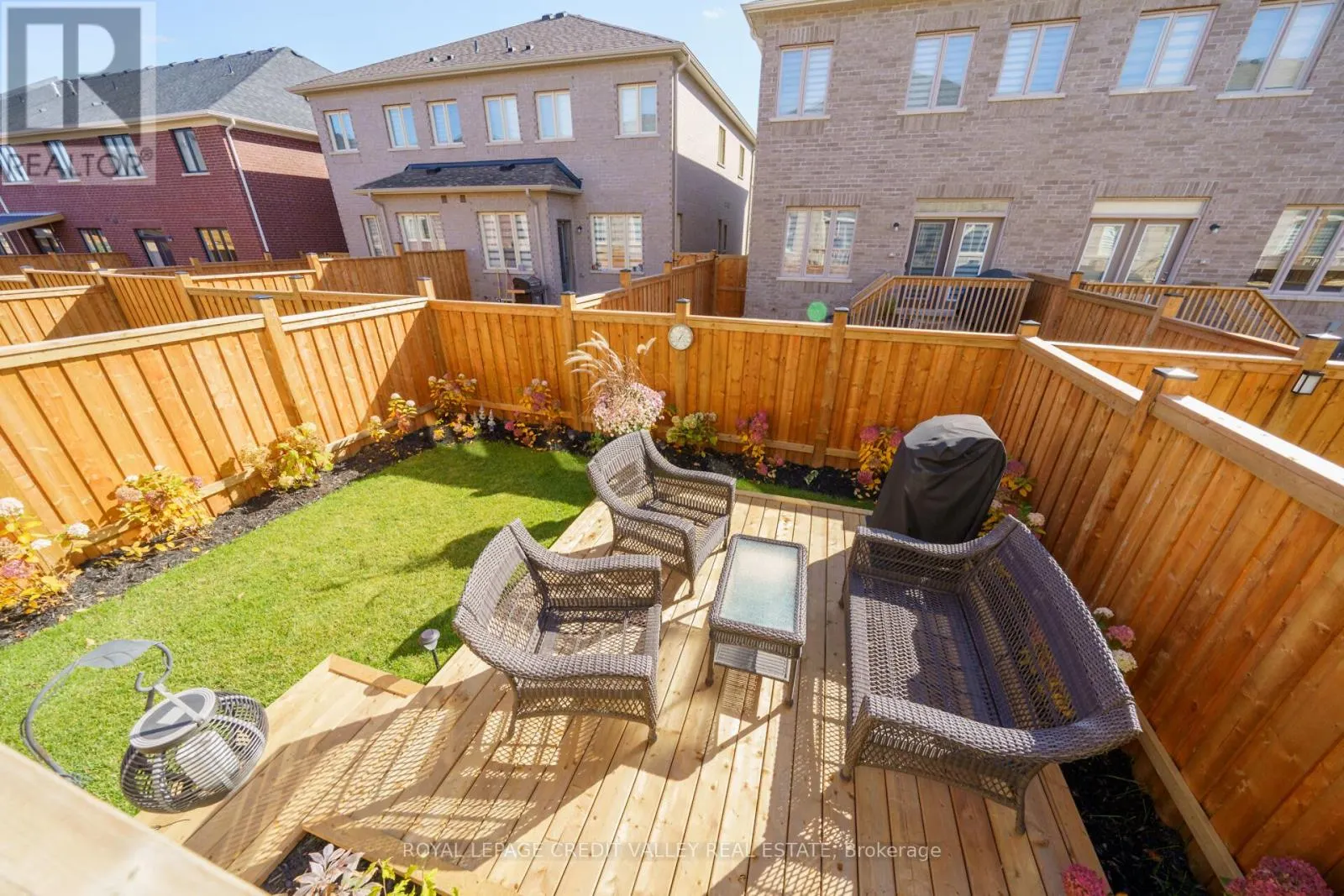 87 WESTFIELD CRESCENT
