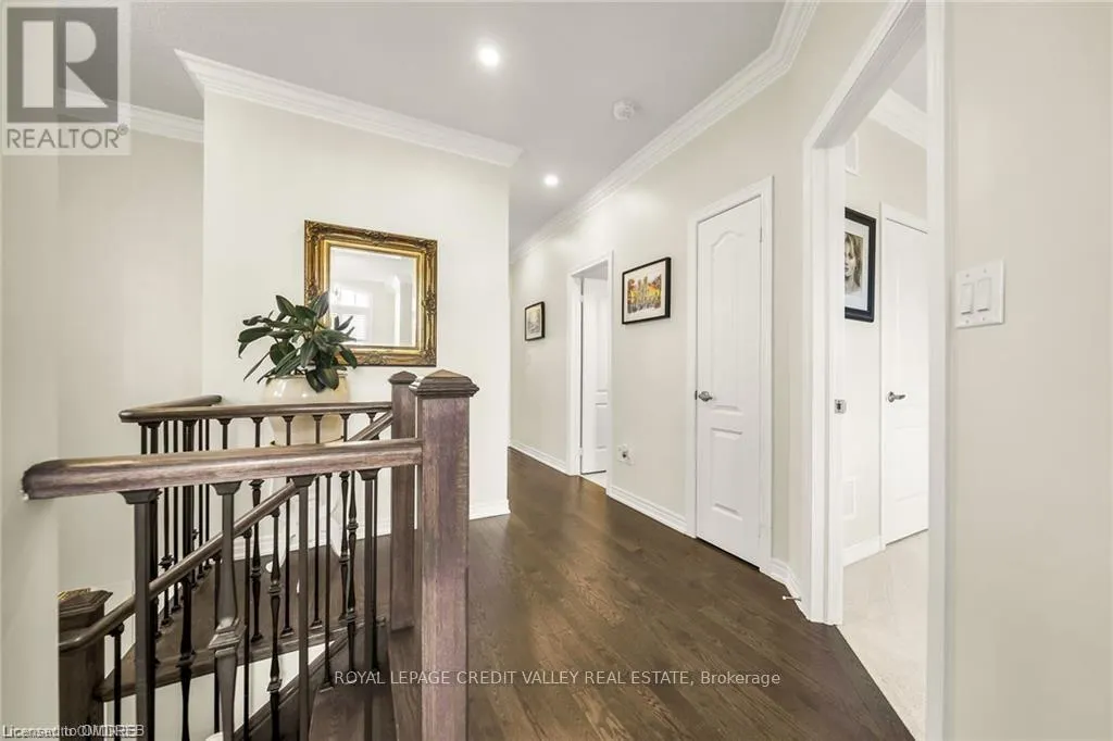 87 WESTFIELD CRESCENT