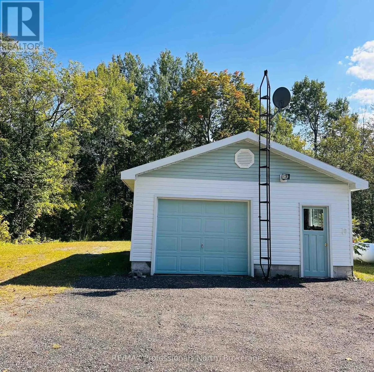 1671 HWY 60 HIGHWAY