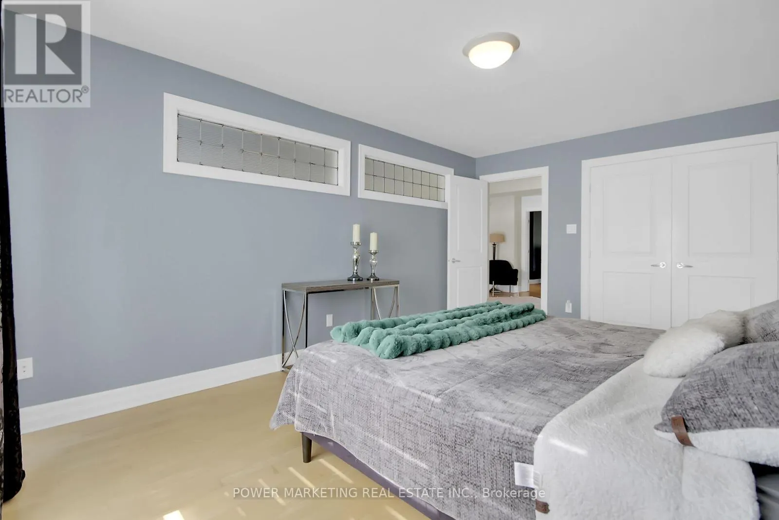 15 MARWOOD COURT