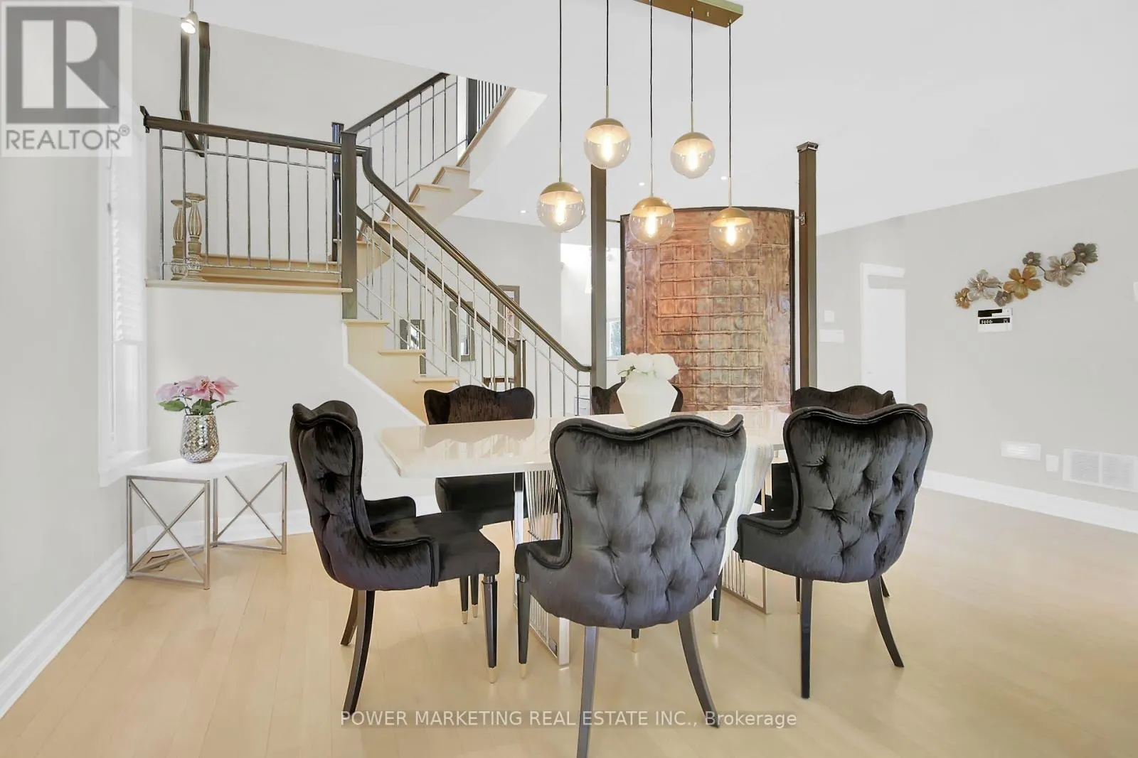 15 MARWOOD COURT