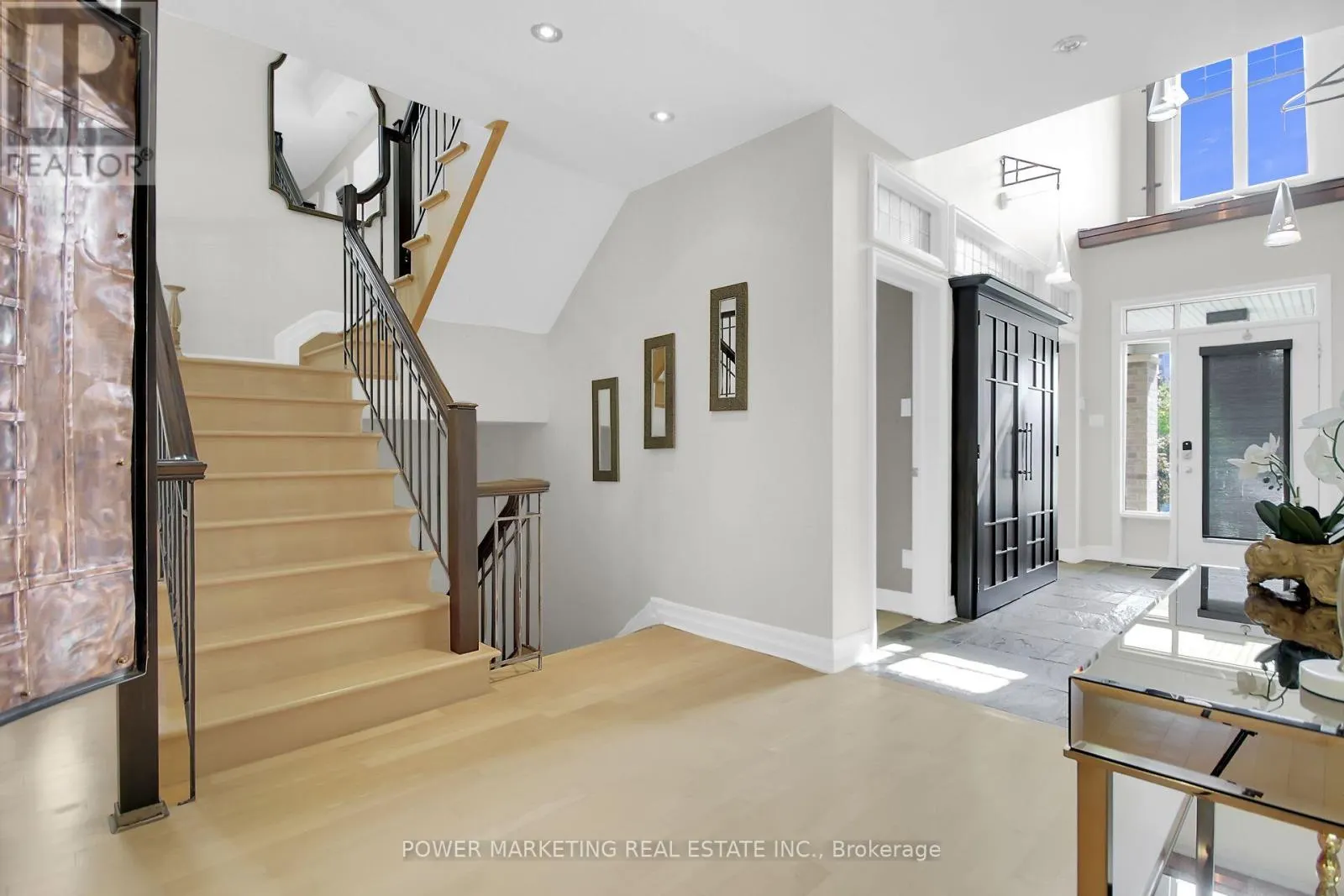 15 MARWOOD COURT