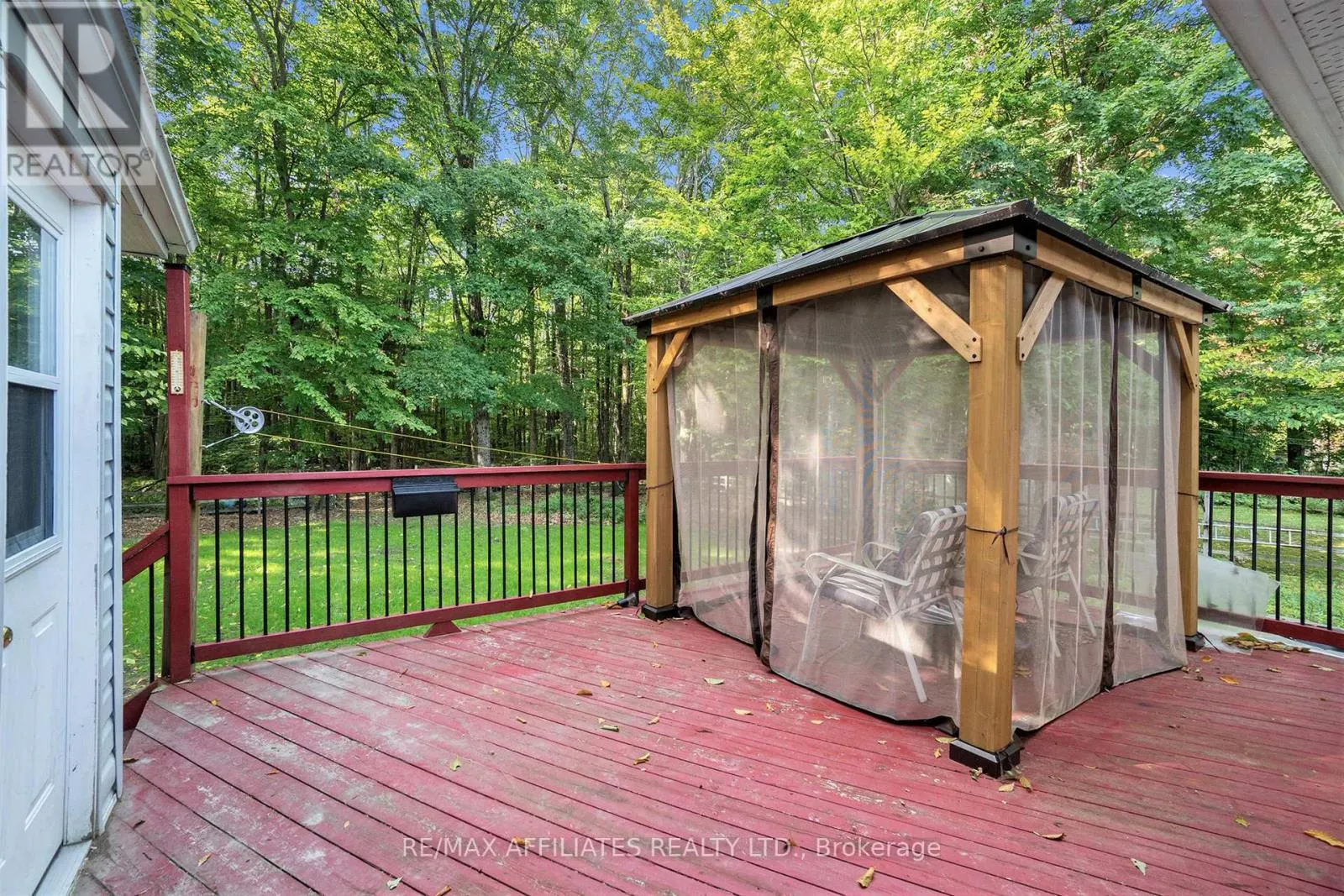 319 RIVERWOOD DRIVE