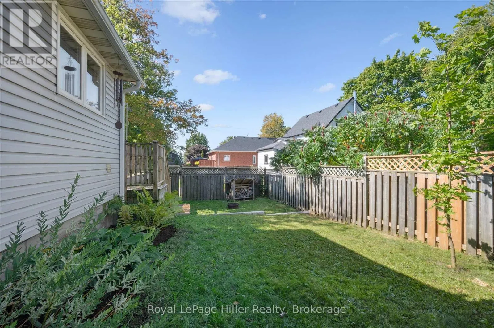 4 TEMPERANCE STREET