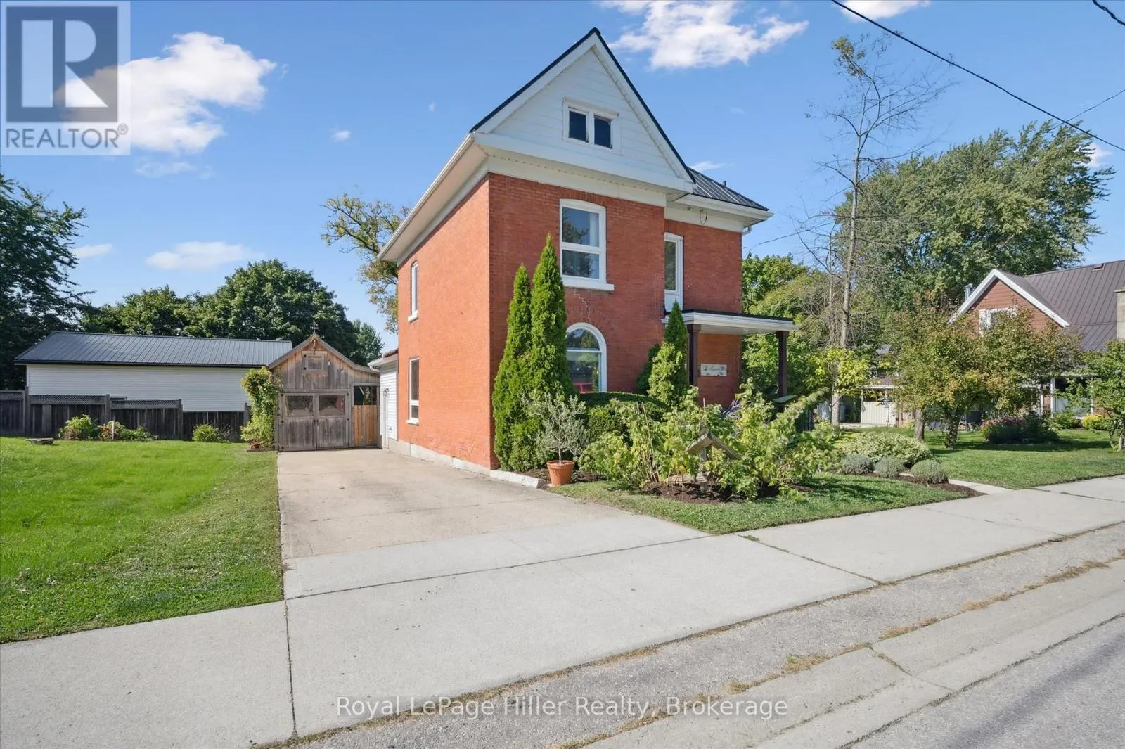 4 TEMPERANCE STREET