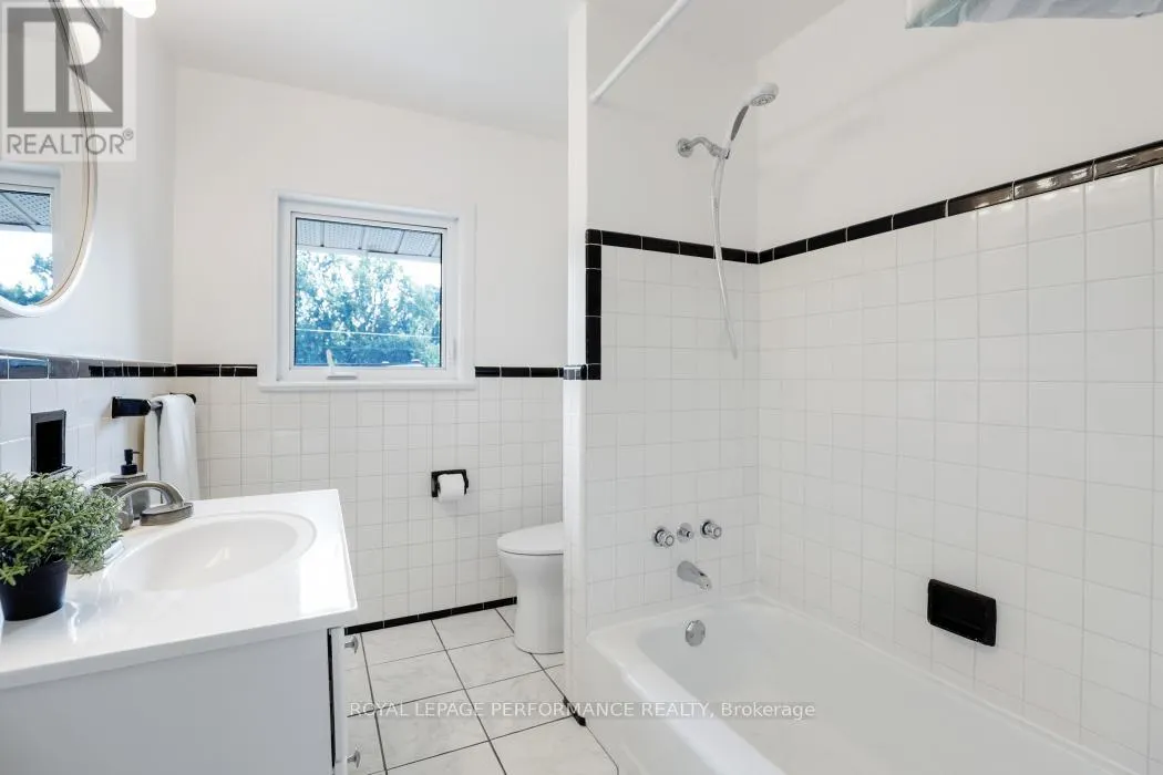 2265 IRIS STREET