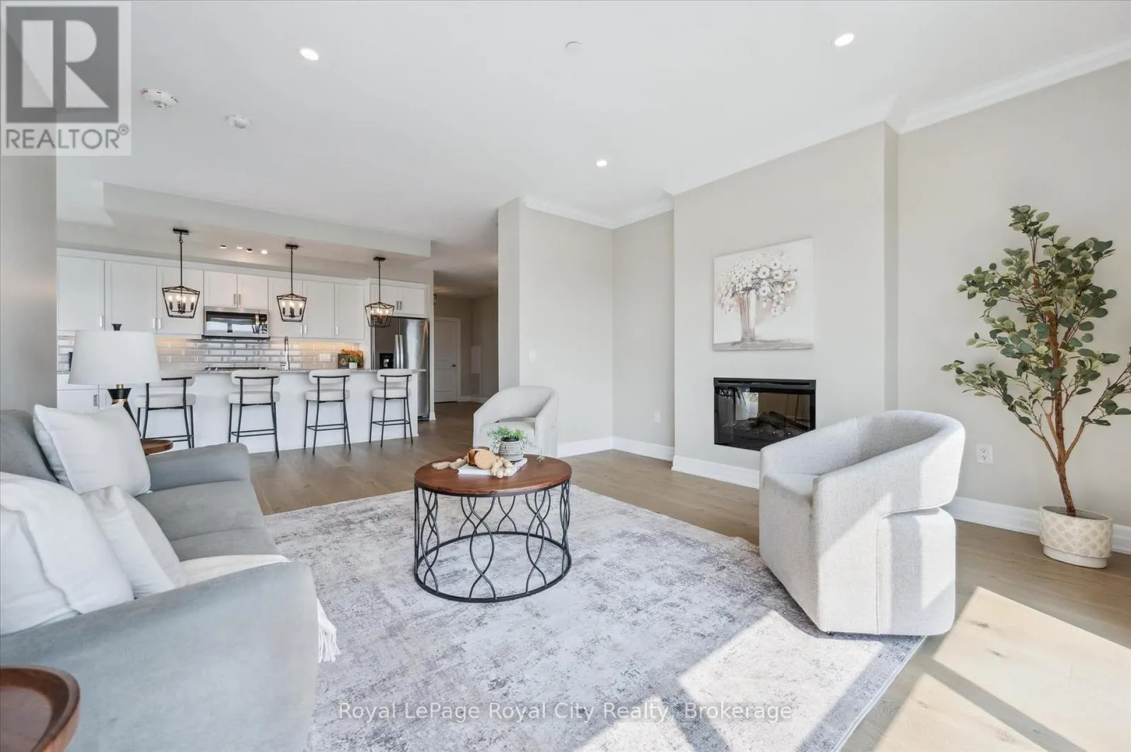 1004 - 1878 GORDON STREET, #1004