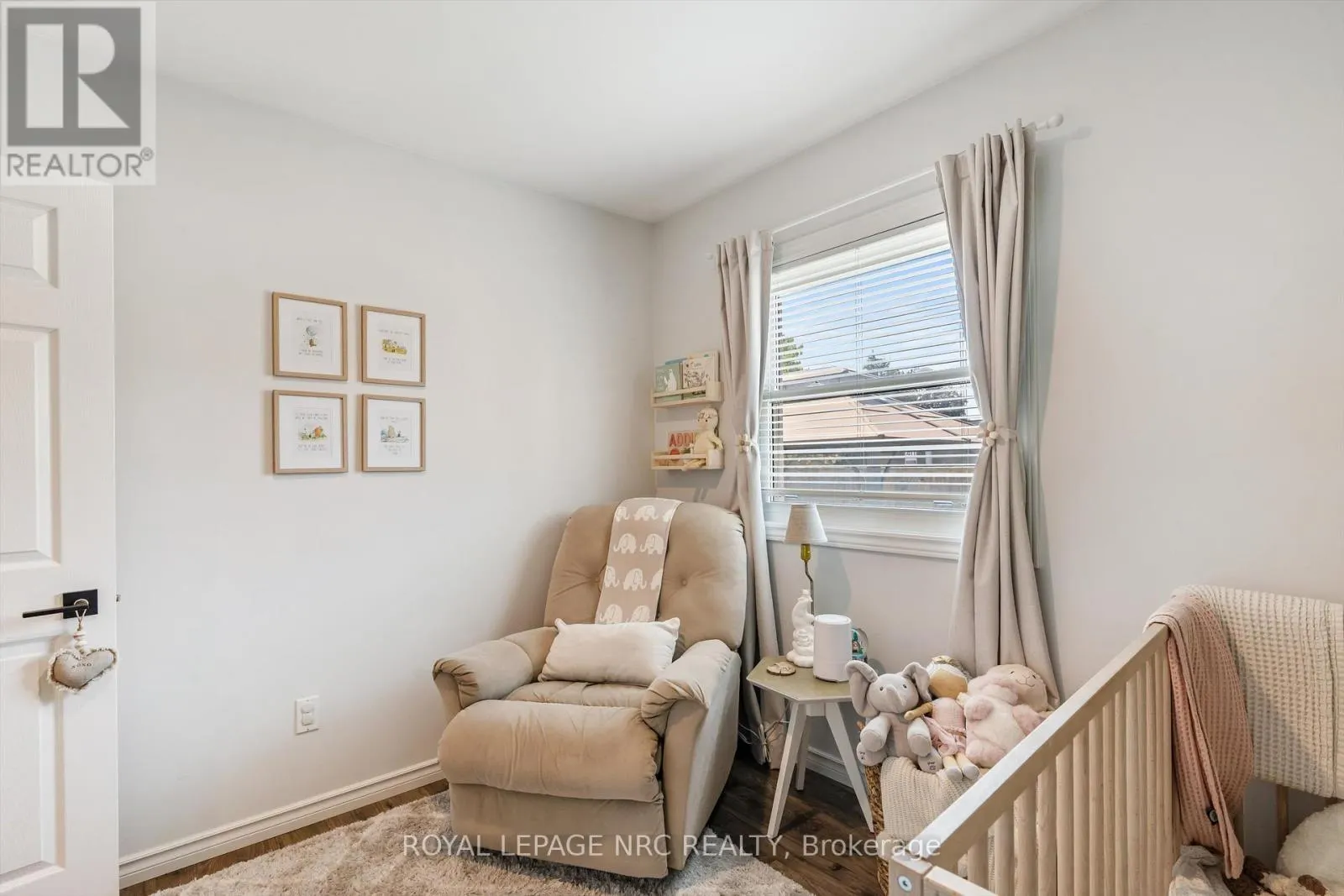 264 LAKESHORE ROAD