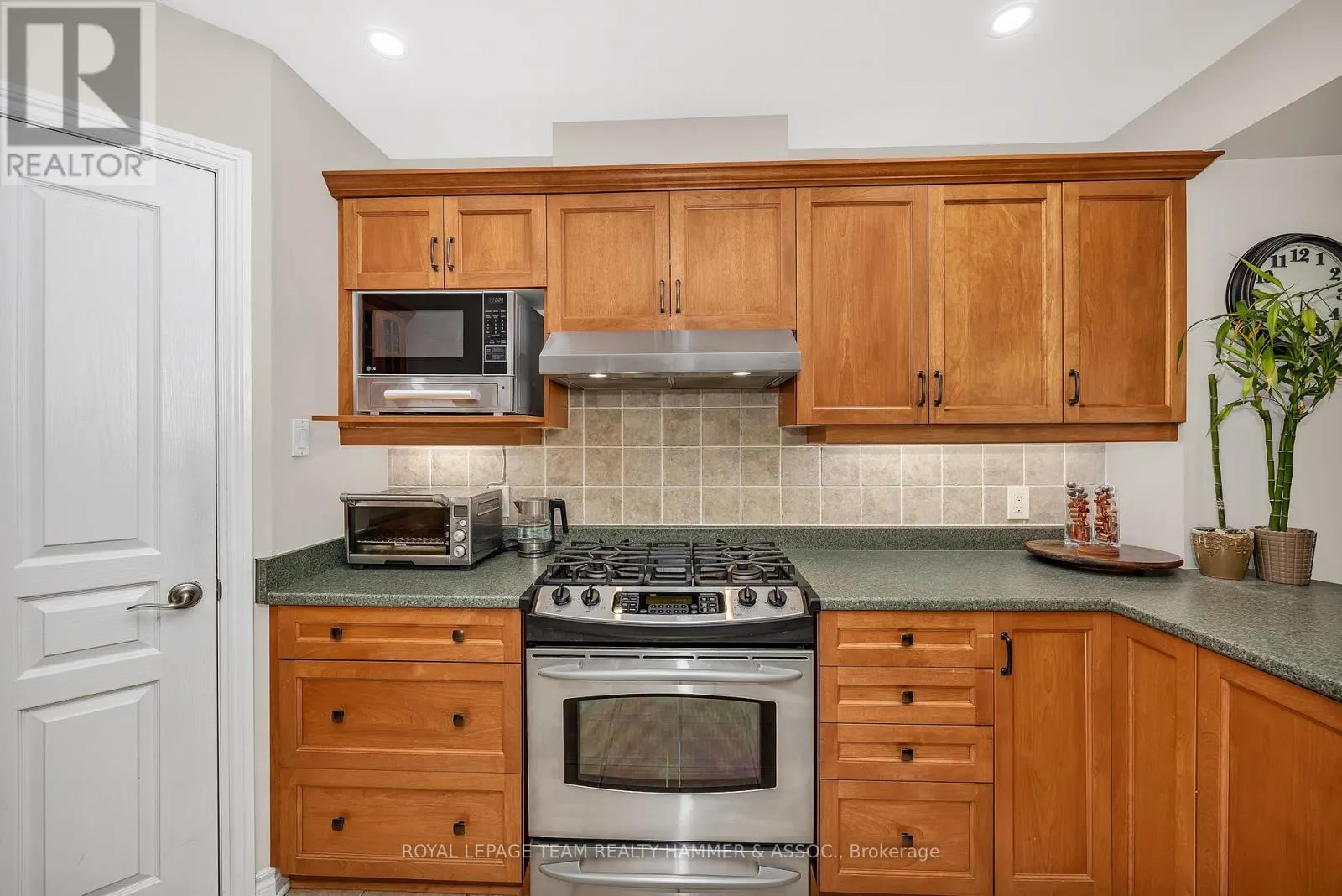 236 BOOKTON PLACE