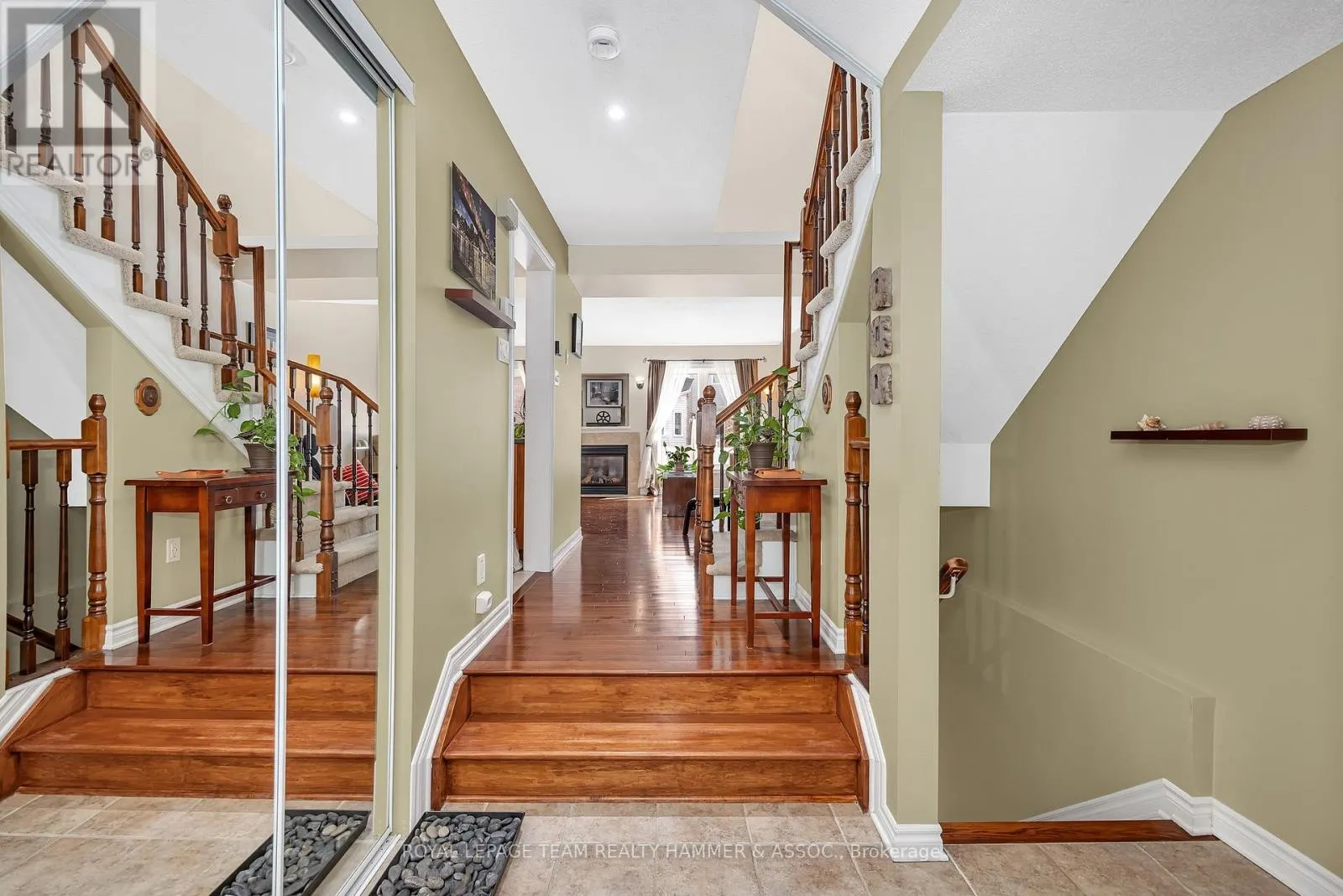 236 BOOKTON PLACE