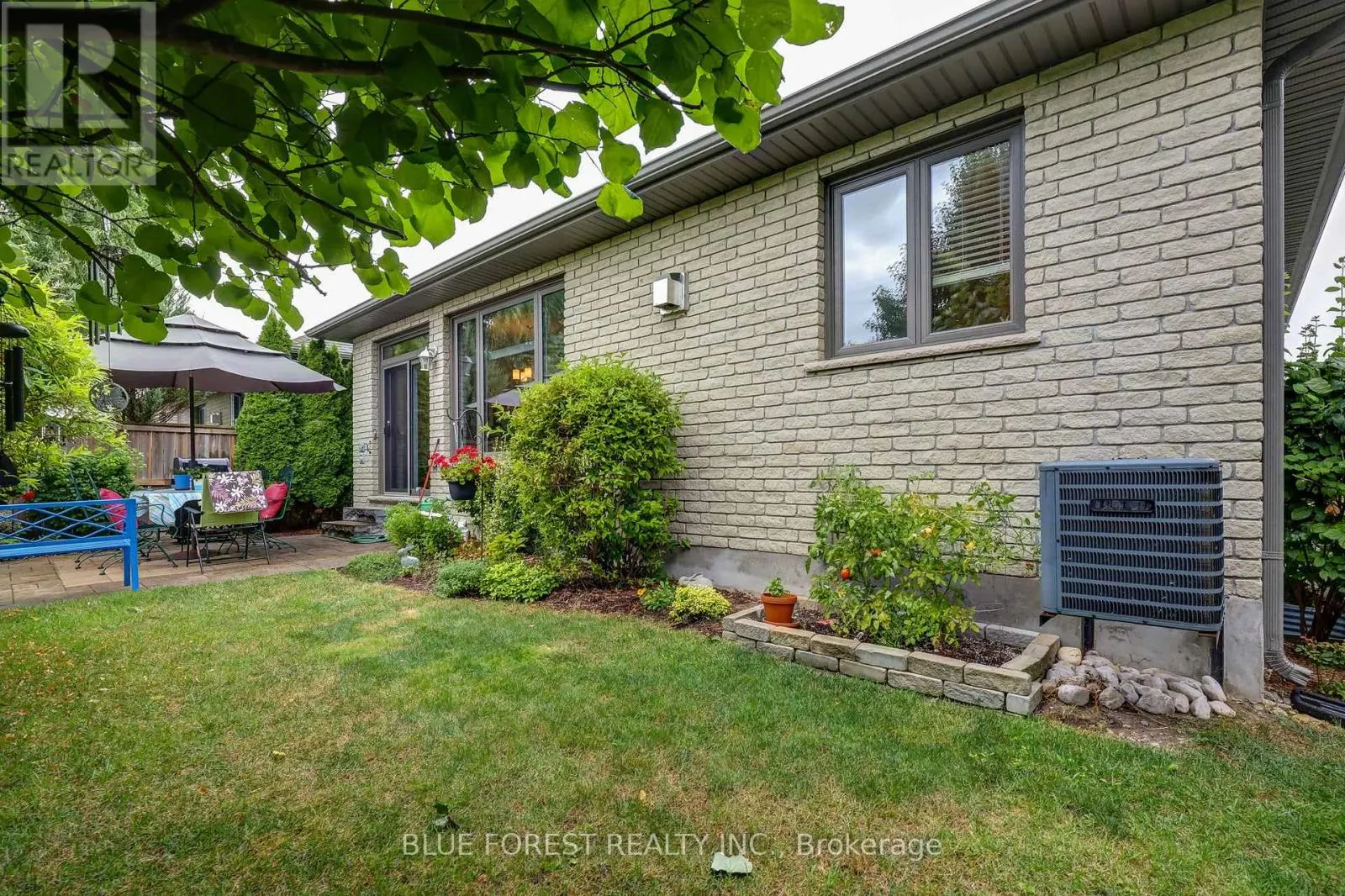 81 - 9 DAUSETT DRIVE, #81