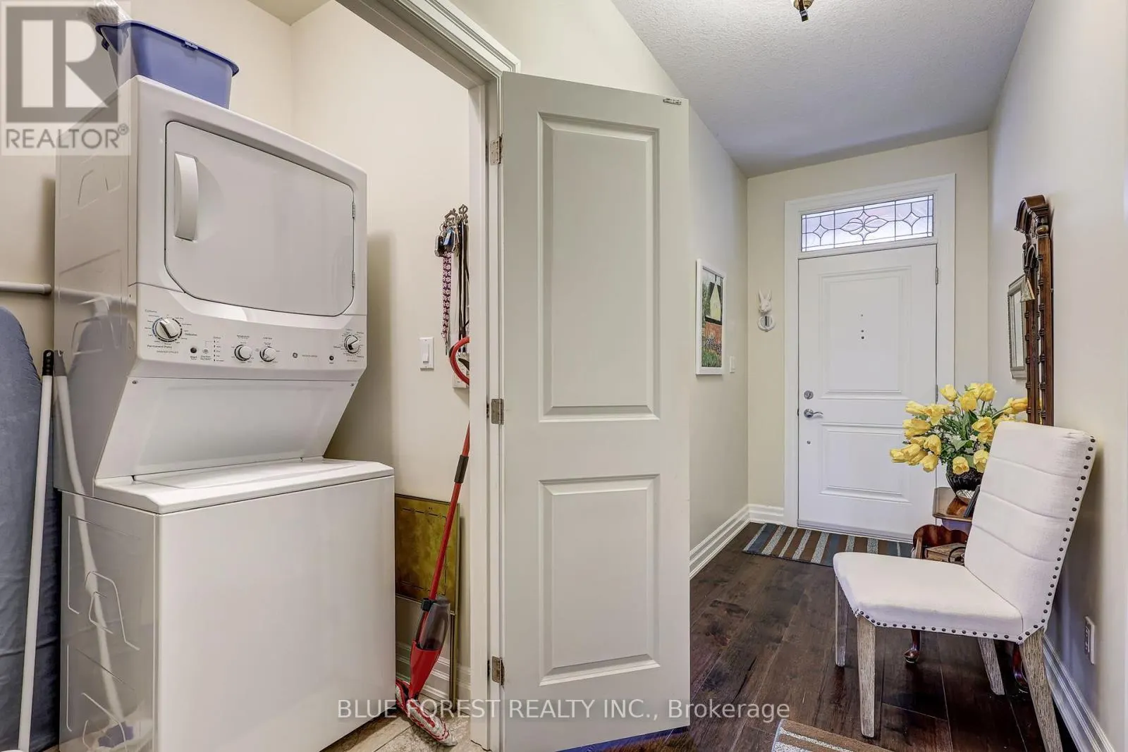 81 - 9 DAUSETT DRIVE, #81