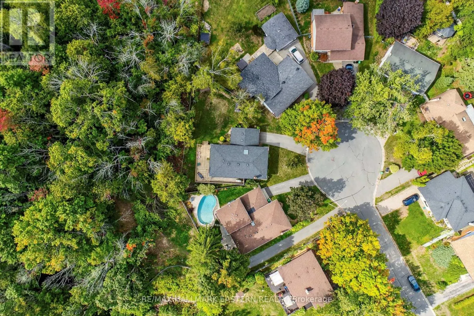 41 PARKVIEW DRIVE