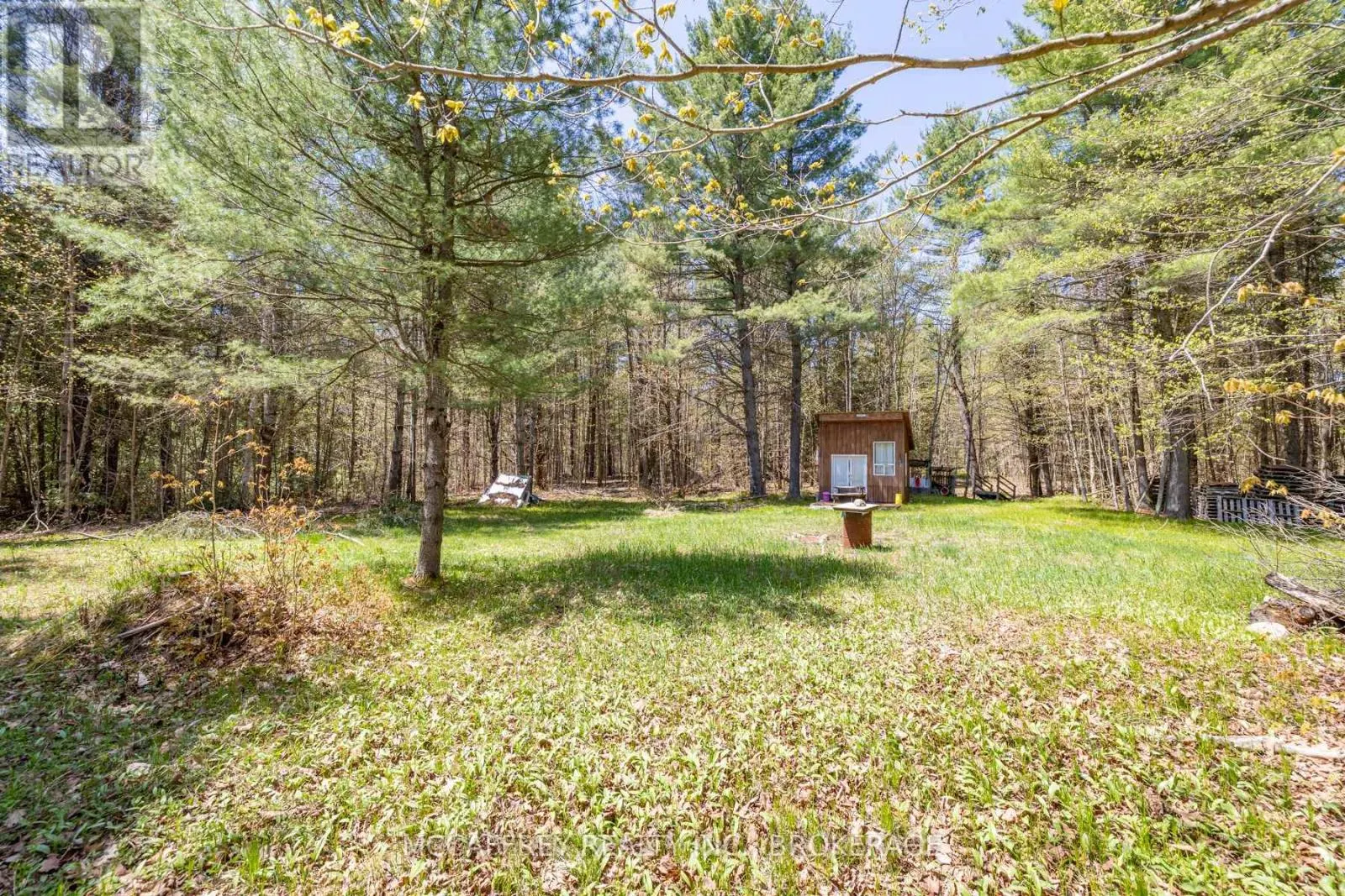 1088 KASHWAKAMAK LAKE ROAD