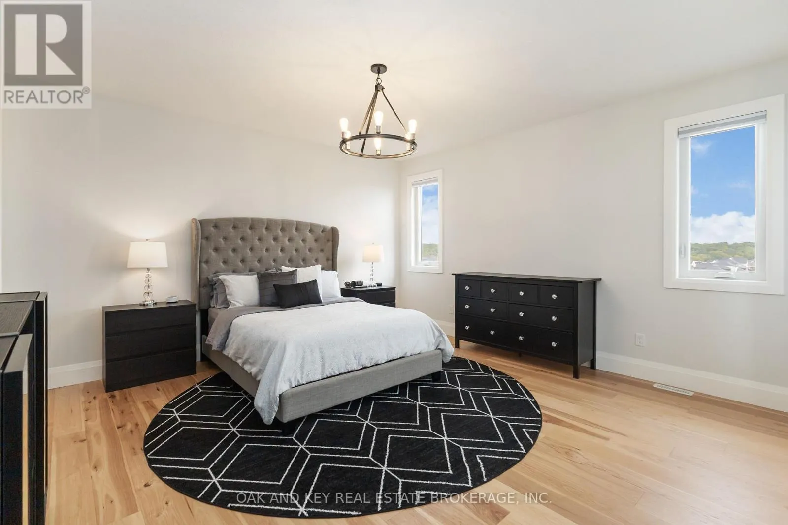 119 DAVENTRY WAY