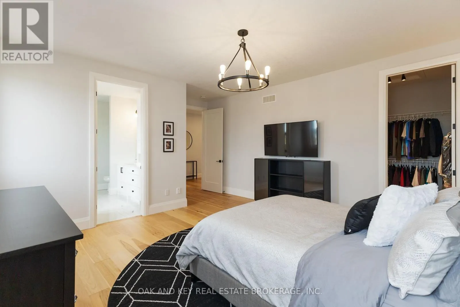 119 DAVENTRY WAY