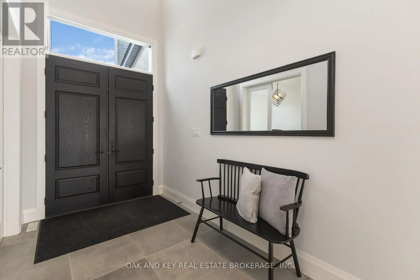 119 DAVENTRY WAY