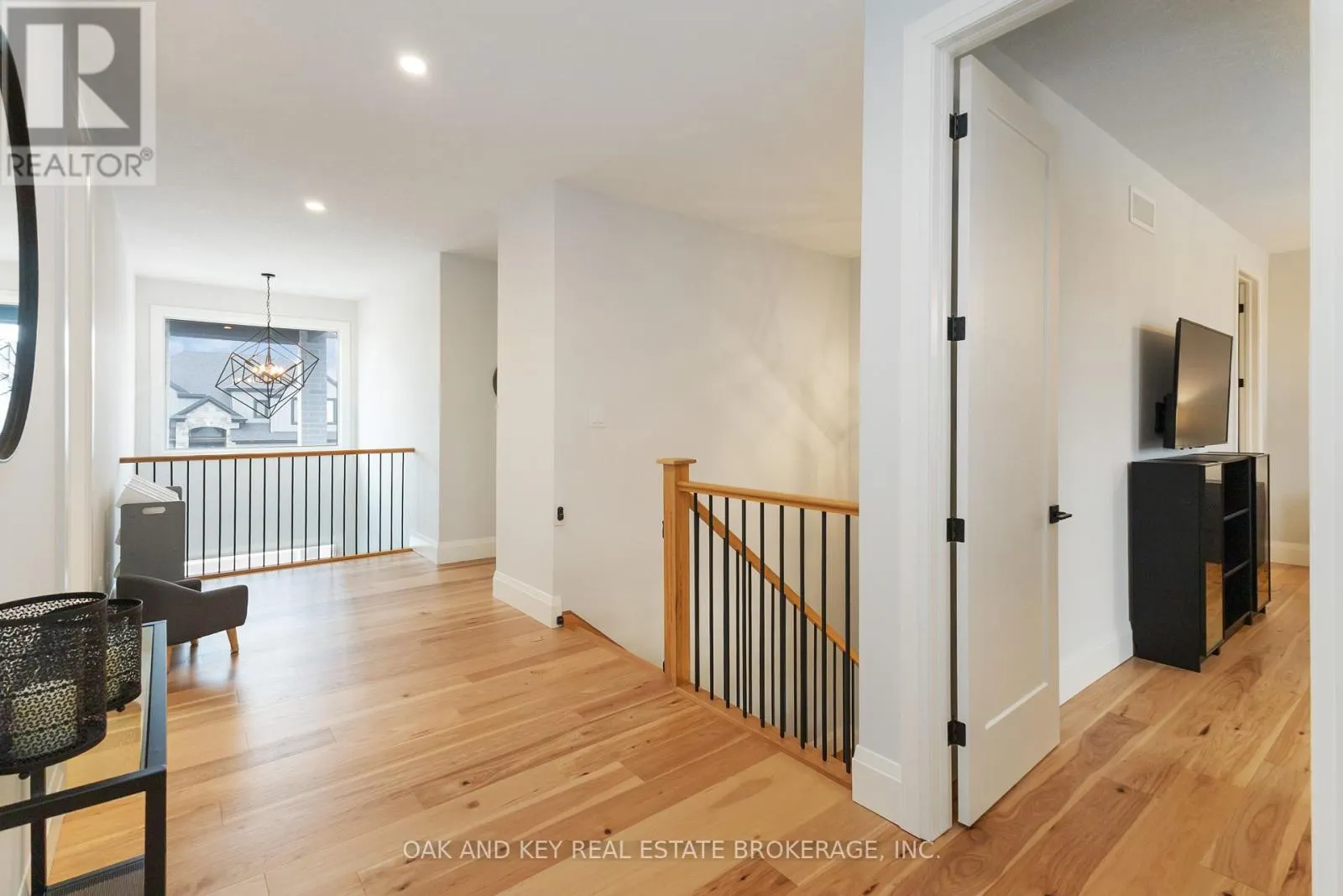 119 DAVENTRY WAY