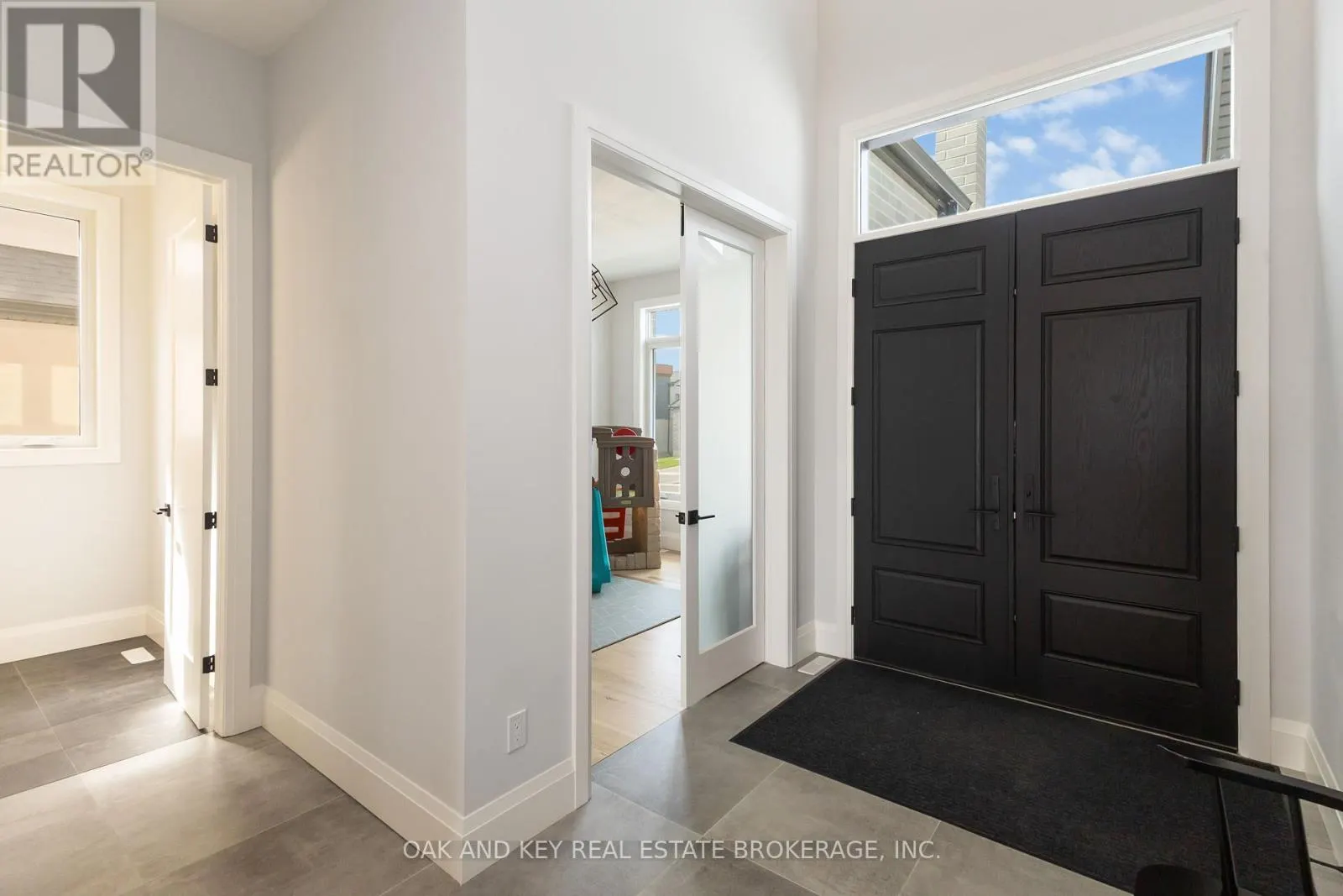 119 DAVENTRY WAY