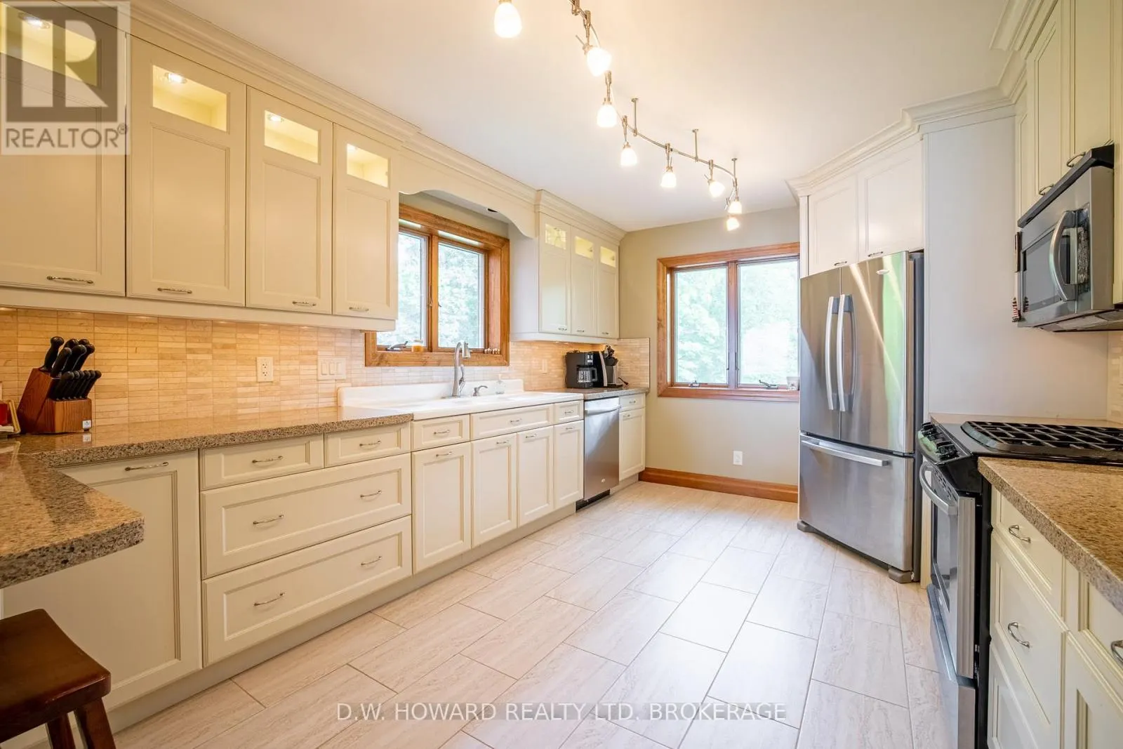 5685 FIRELANE 27 ROAD