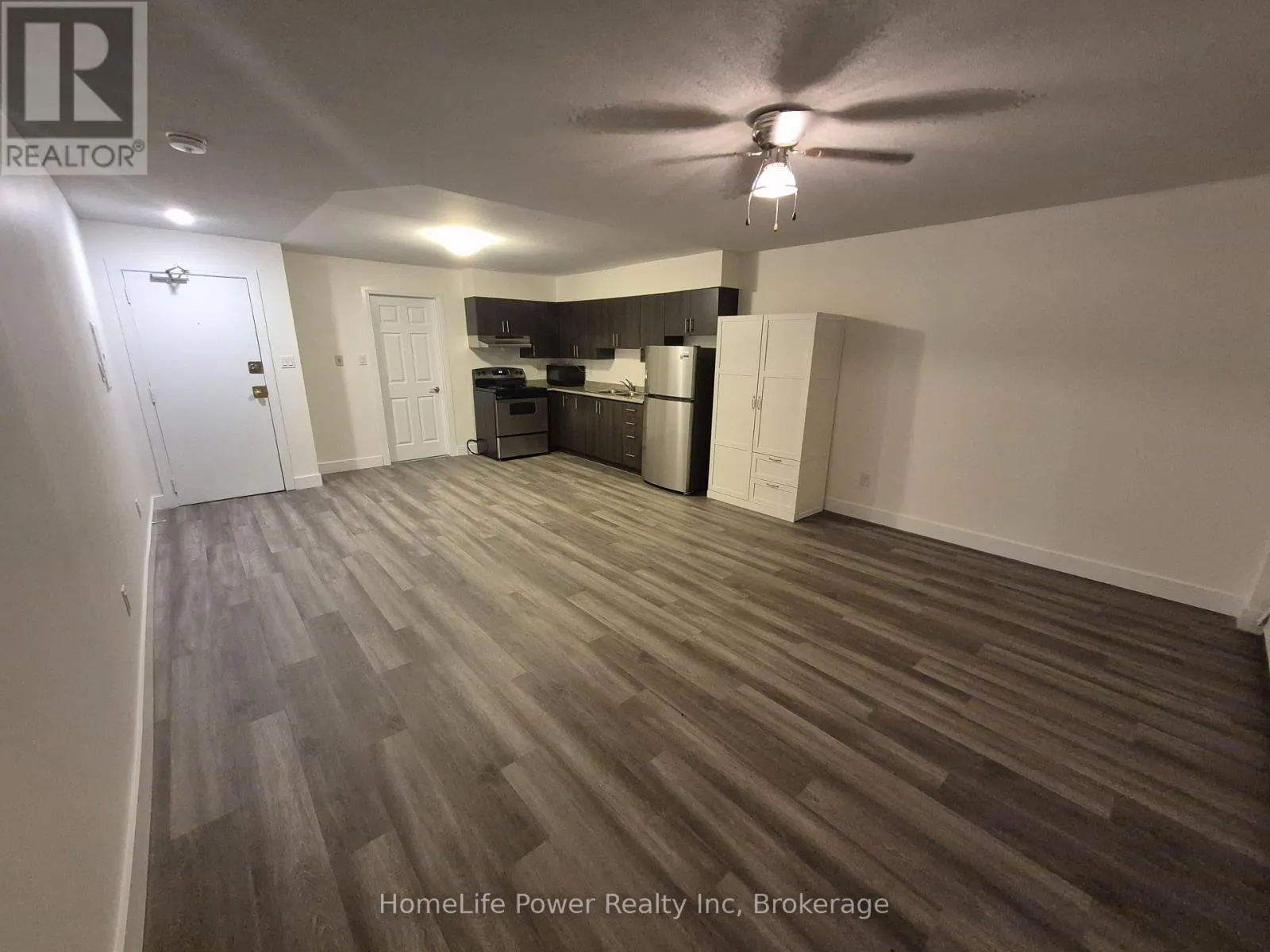 107 - 27 BRIDGE STREET, #107