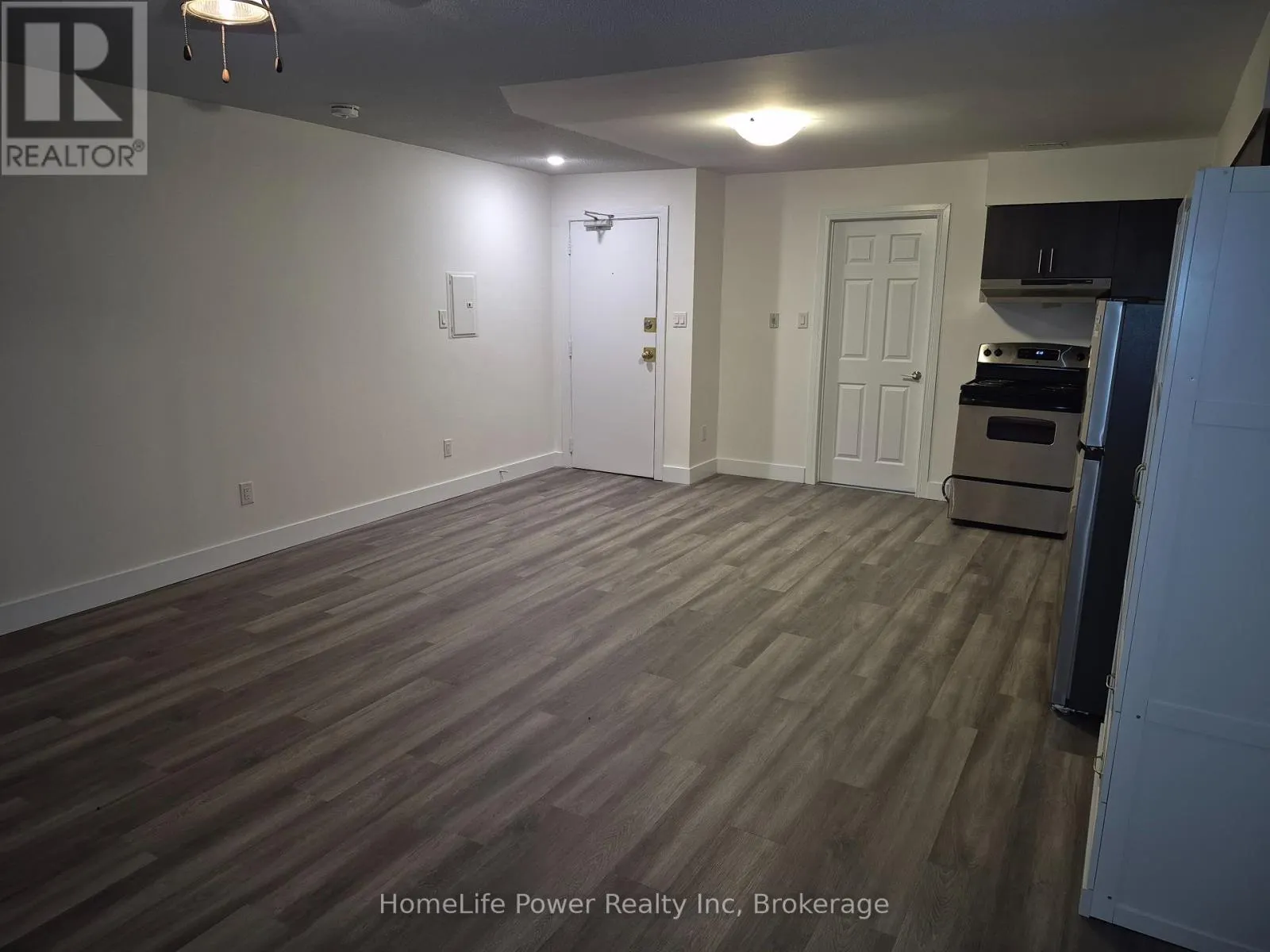 107 - 27 BRIDGE STREET, #107