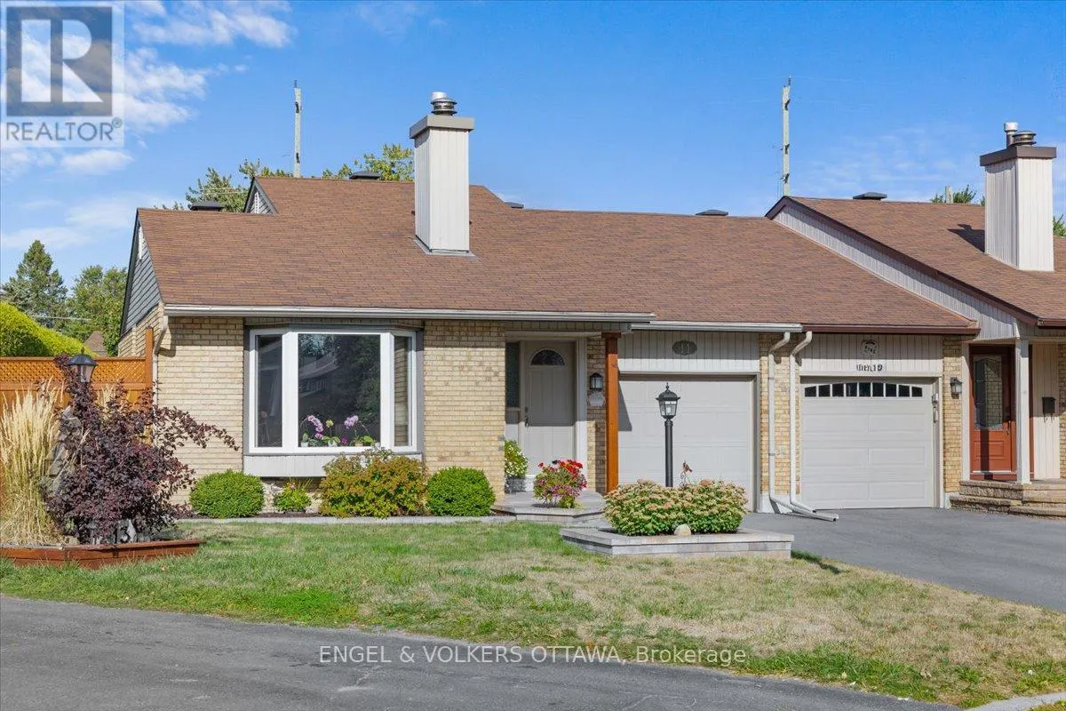 11 VENTNOR WAY