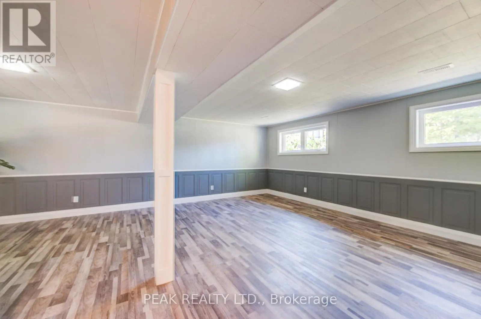 659 GLADSTONE DRIVE