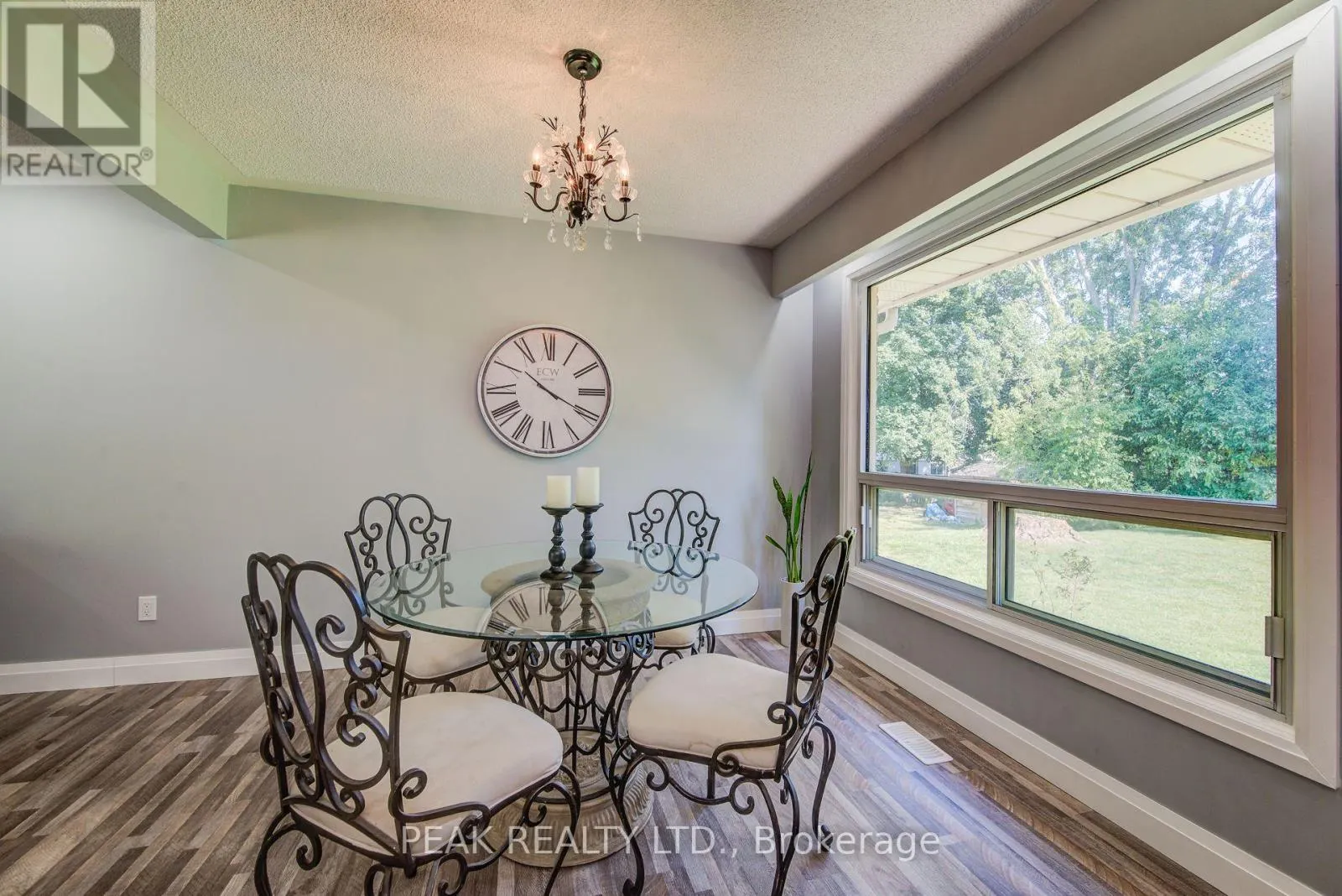 659 GLADSTONE DRIVE
