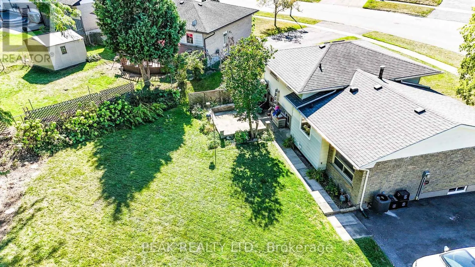 659 GLADSTONE DRIVE