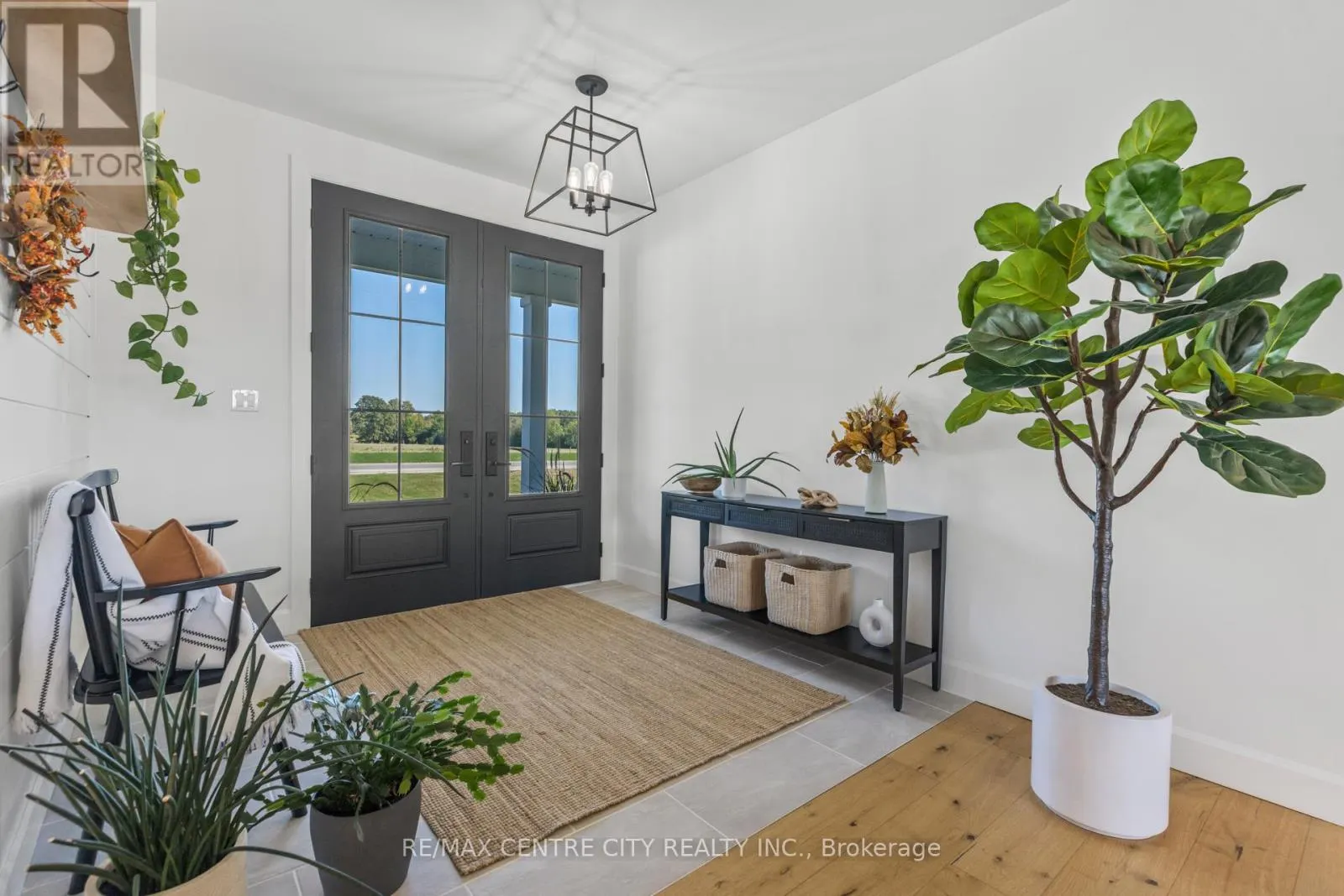 7923 FAIRVIEW ROAD
