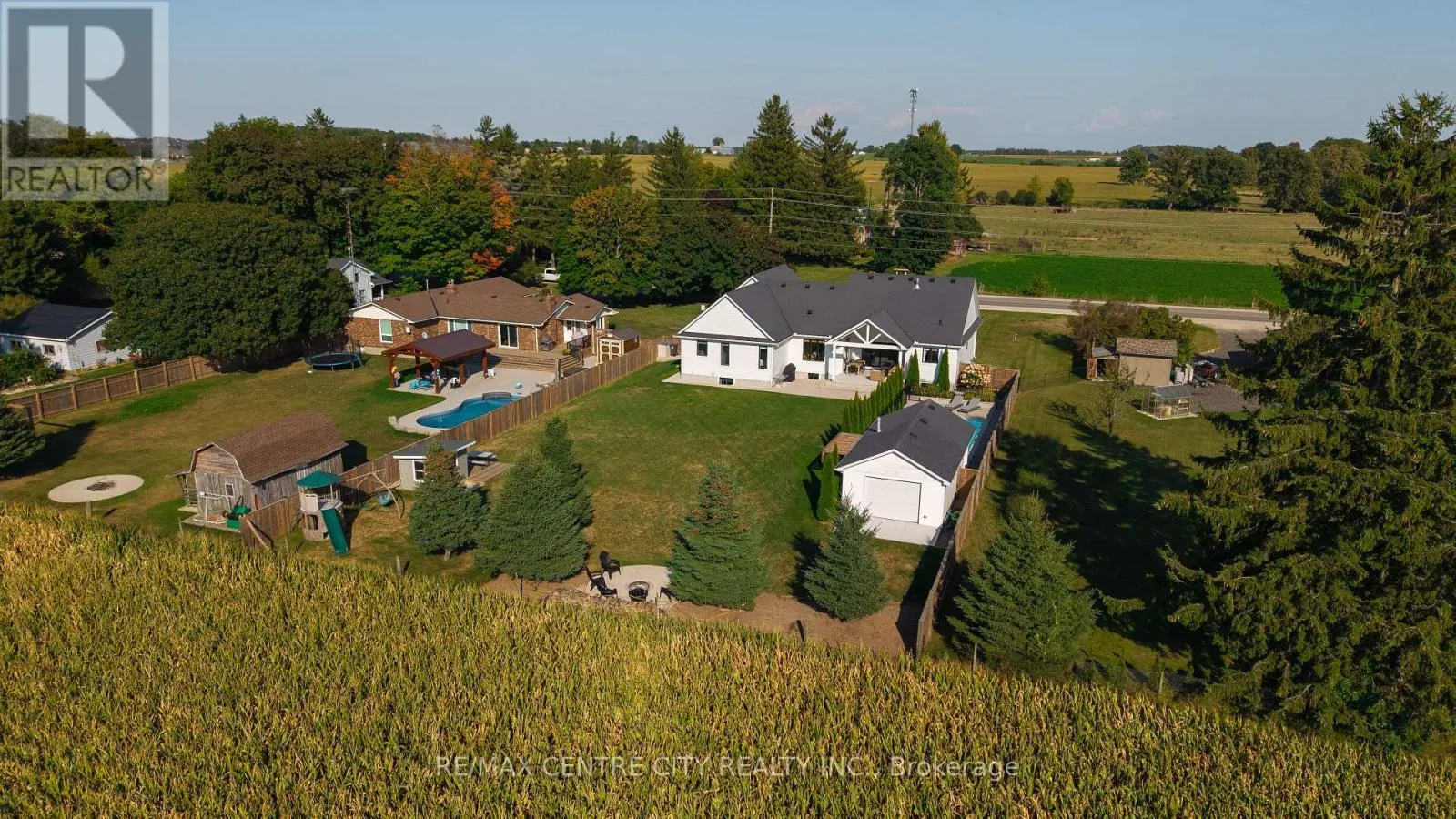 7923 FAIRVIEW ROAD
