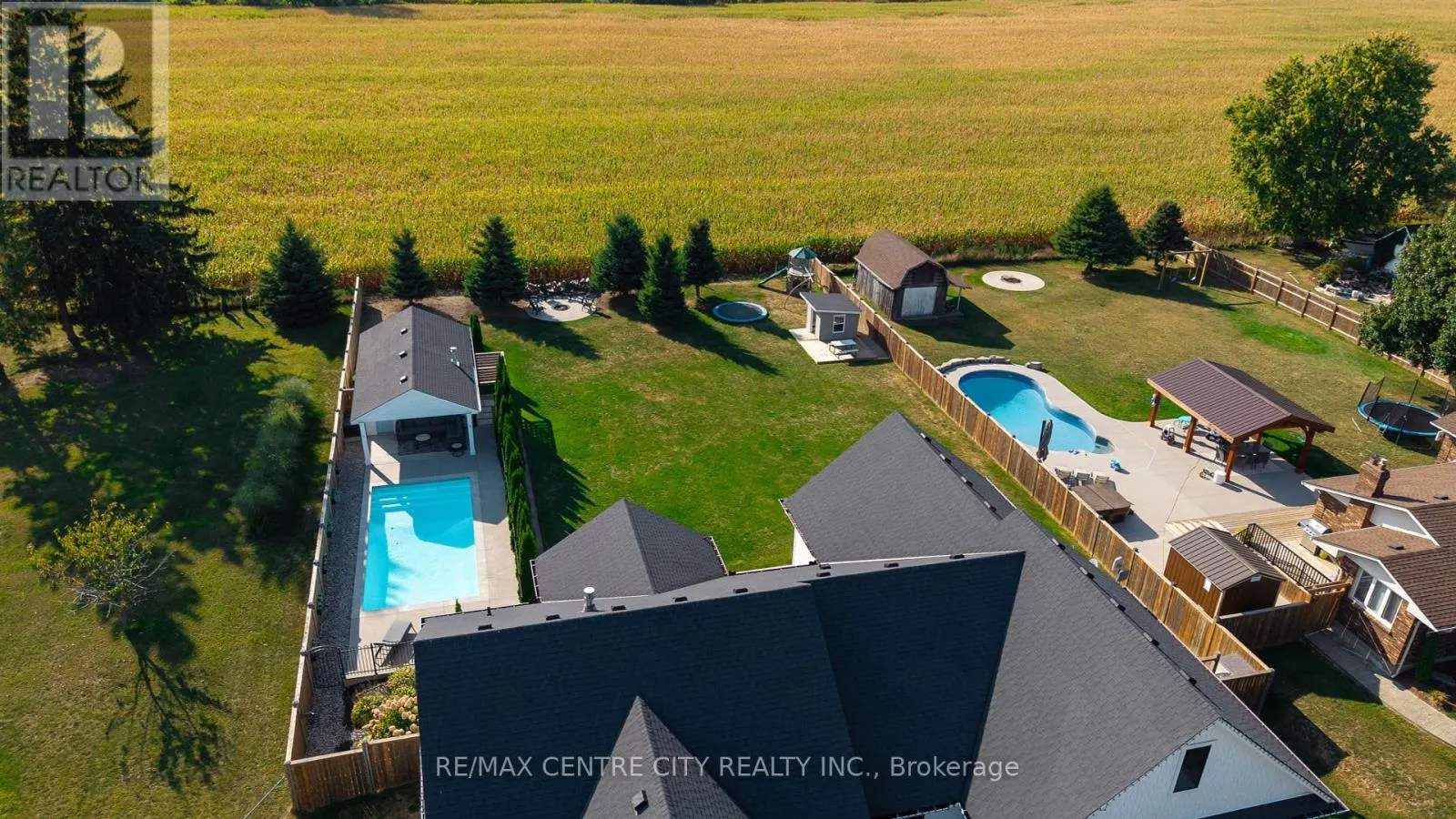 7923 FAIRVIEW ROAD