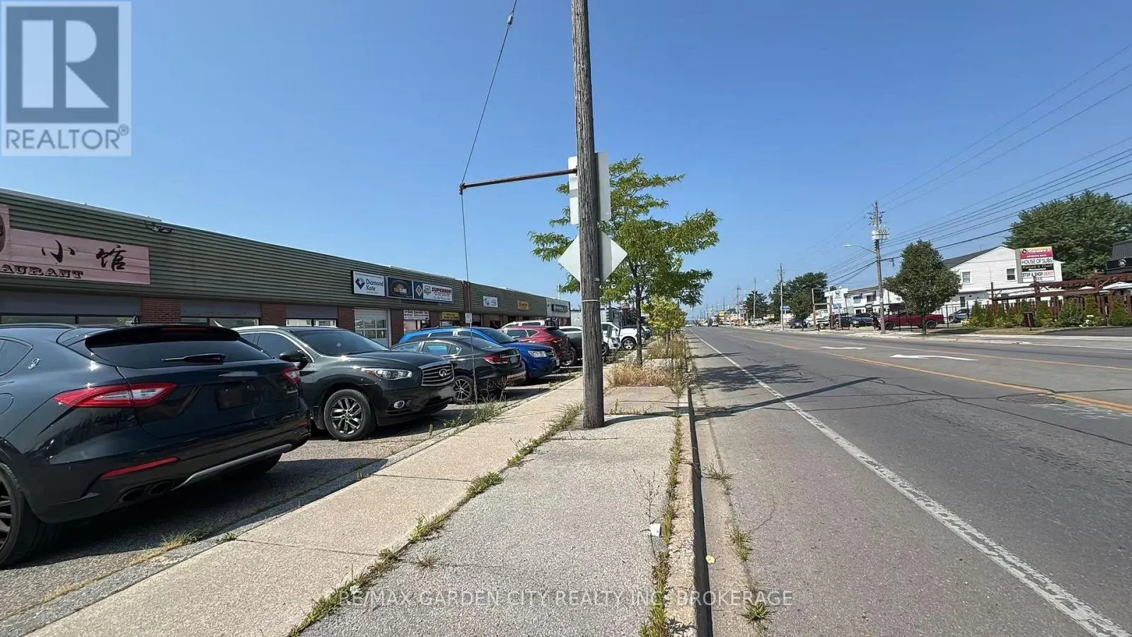4 - 455 MERRITT STREET, #4