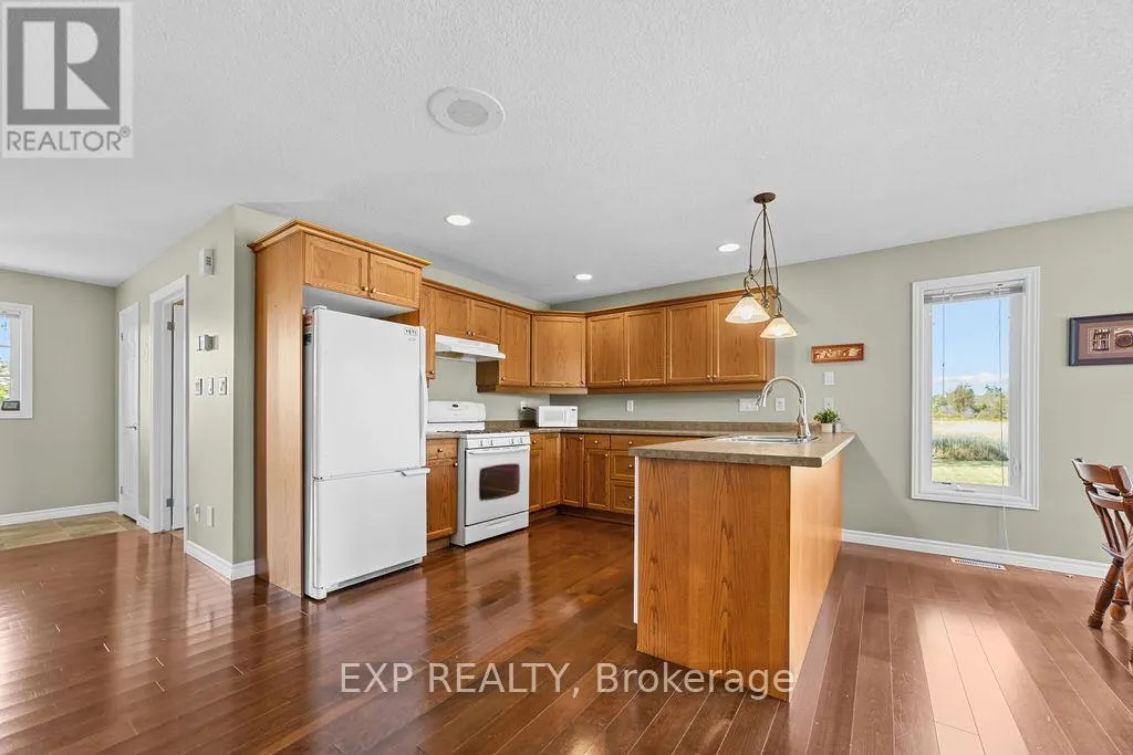 21250 MAYFAIR ROAD