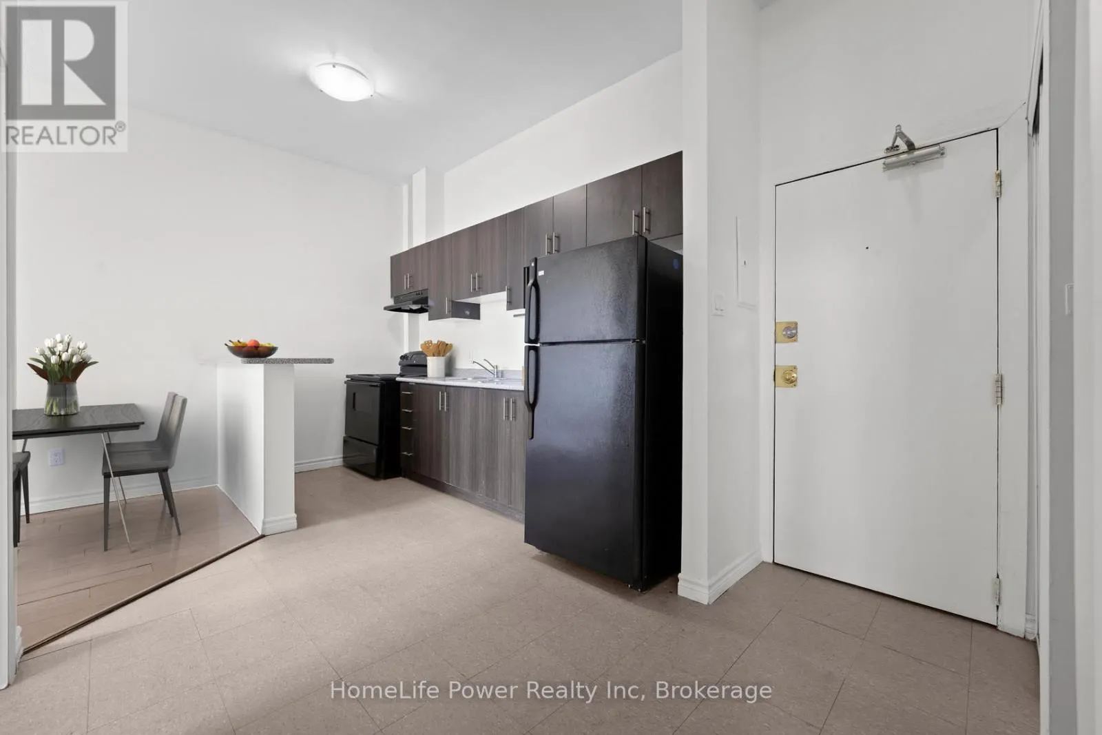 304 - 27 BRIDGE STREET, #304