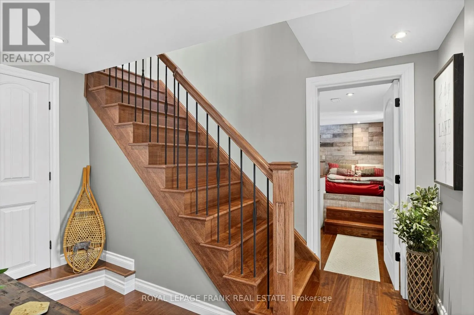 1082 TEDFORD LANE