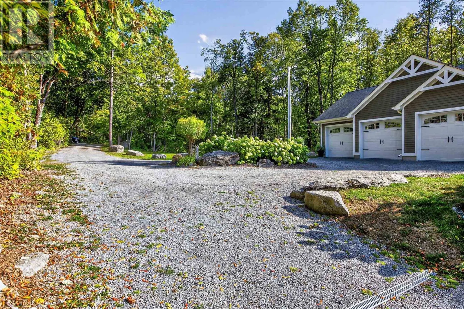 1082 TEDFORD LANE