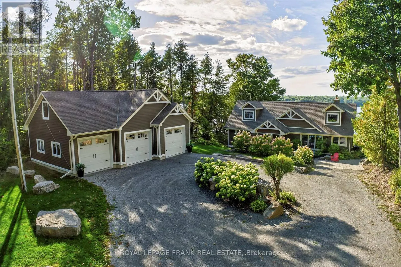 1082 TEDFORD LANE