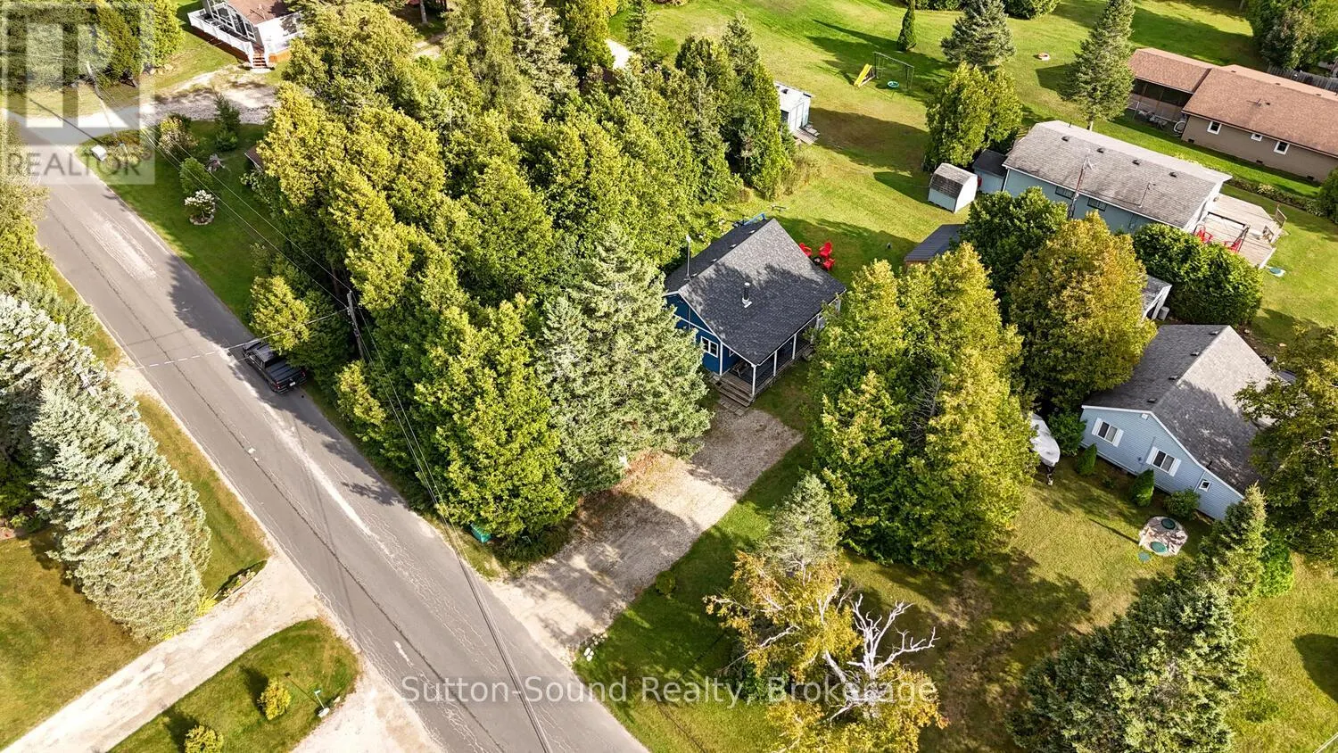 871 PIKE BAY ROAD