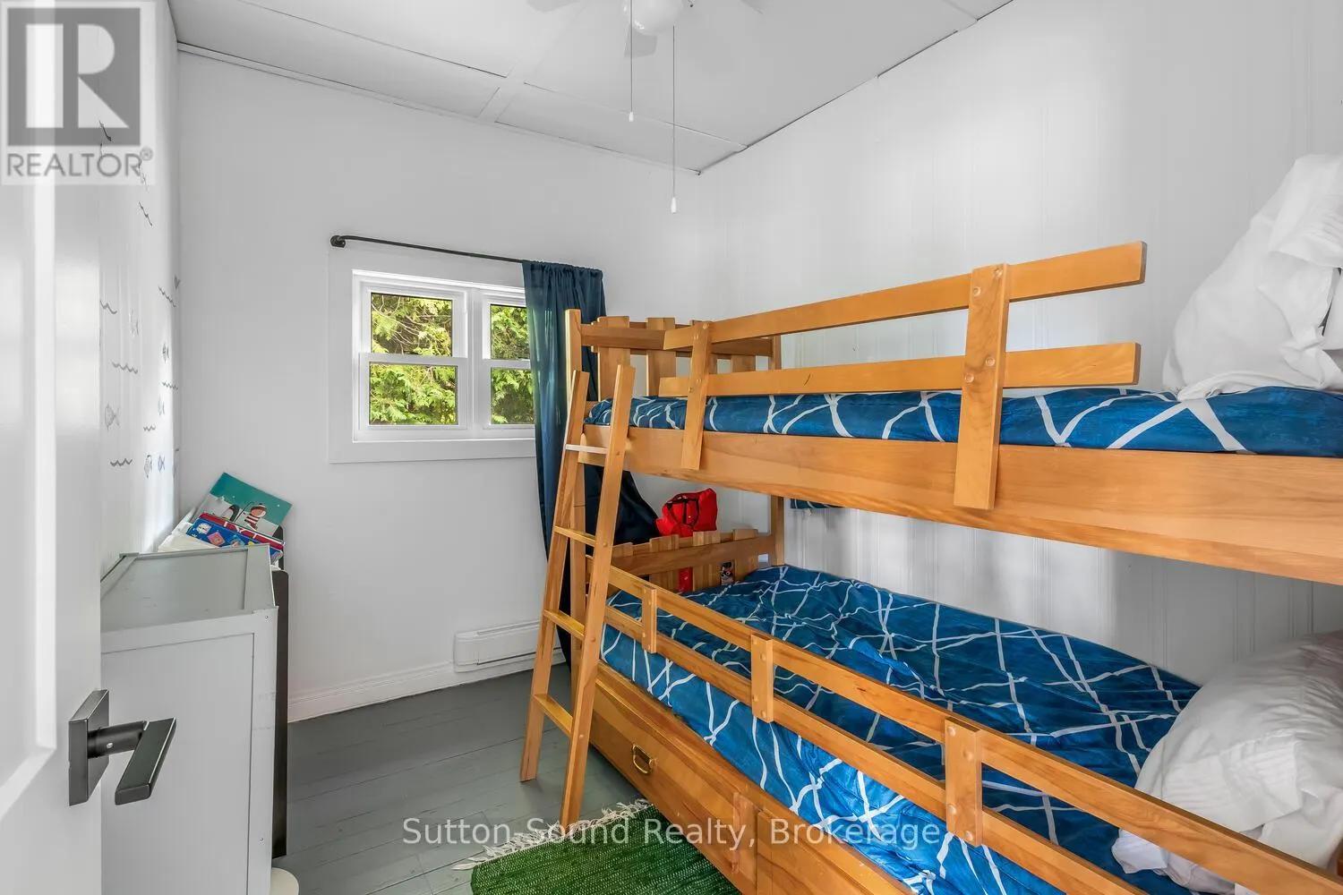 871 PIKE BAY ROAD