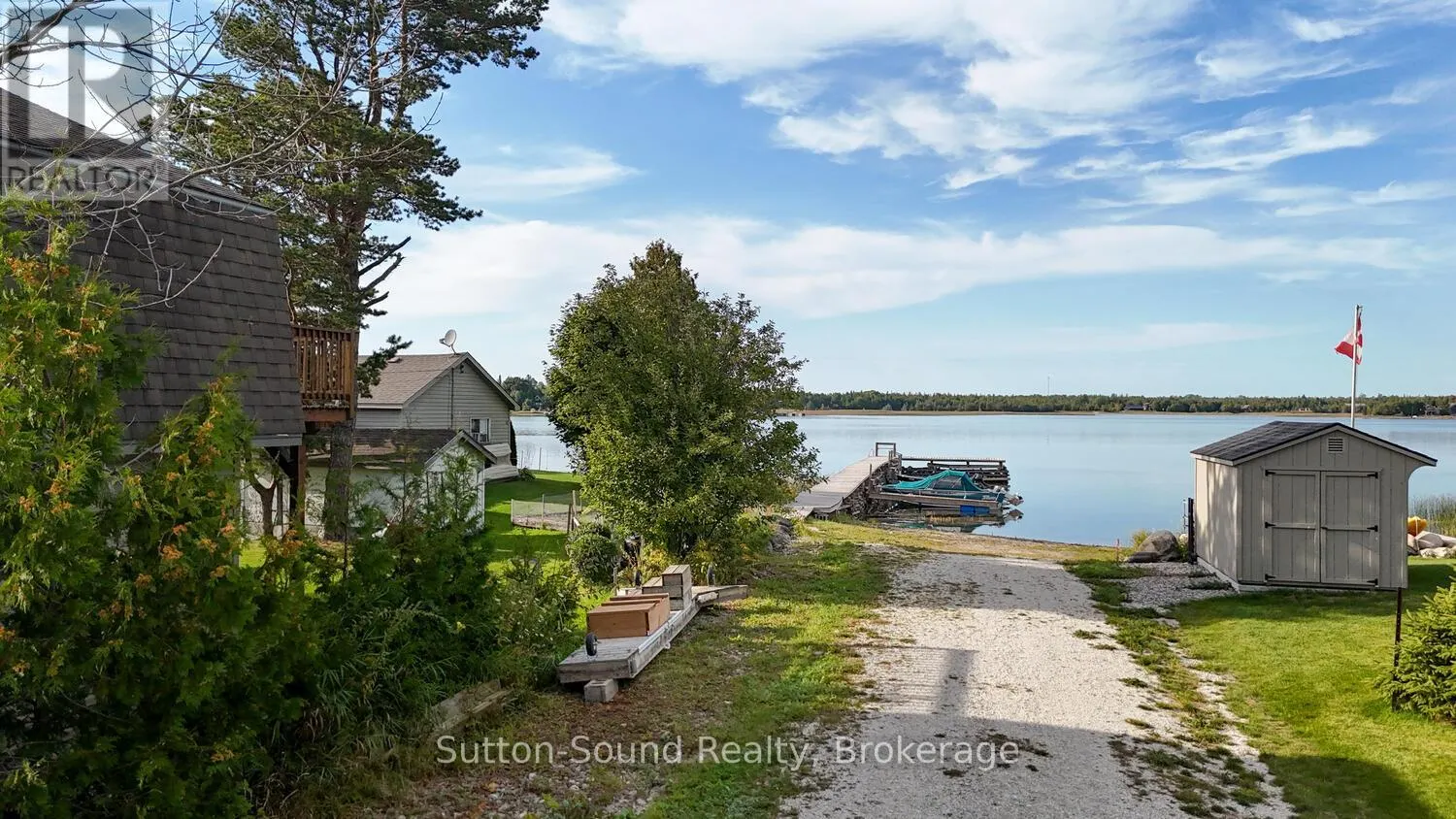 871 PIKE BAY ROAD