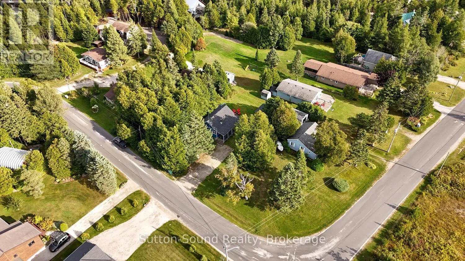 871 PIKE BAY ROAD