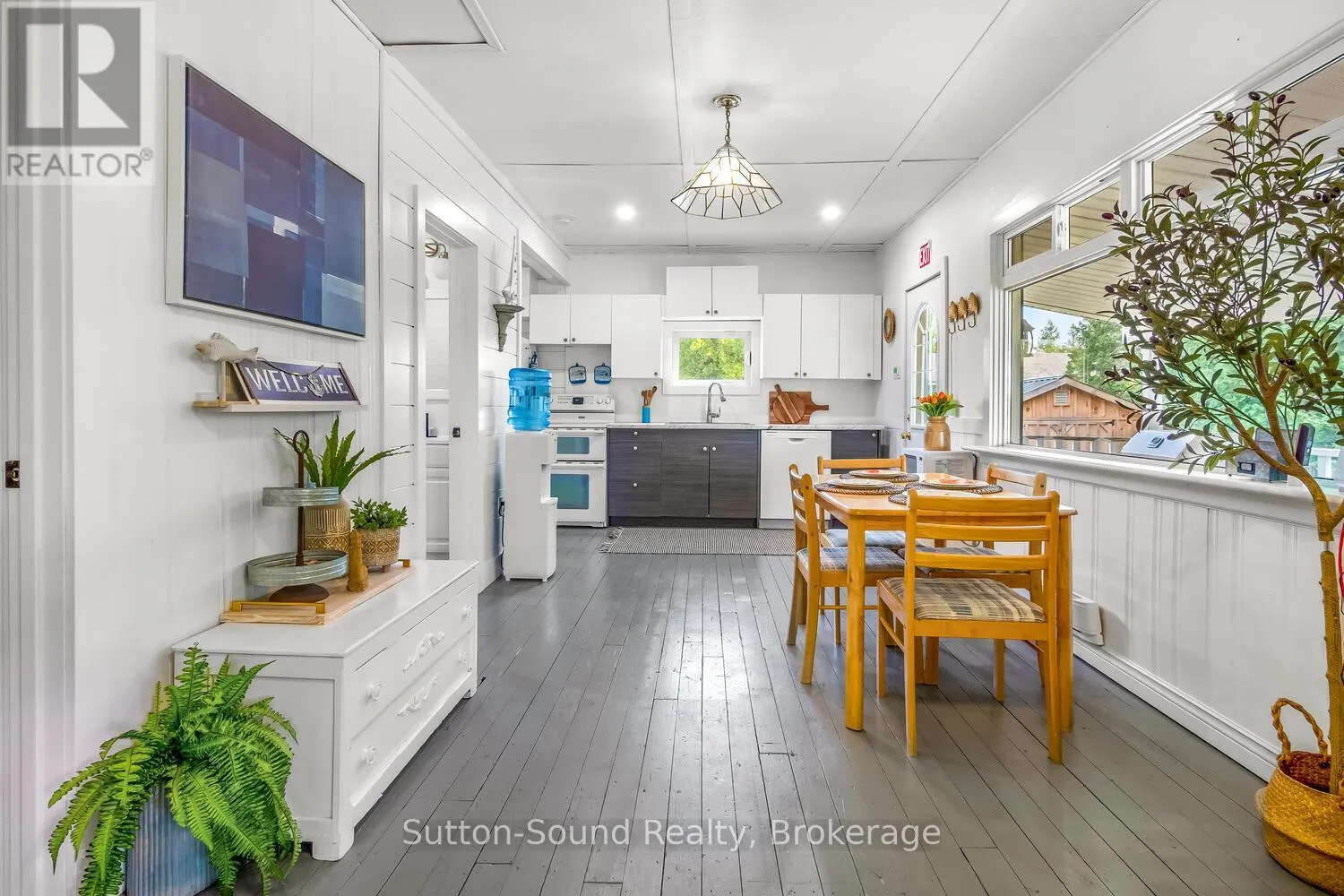 871 PIKE BAY ROAD