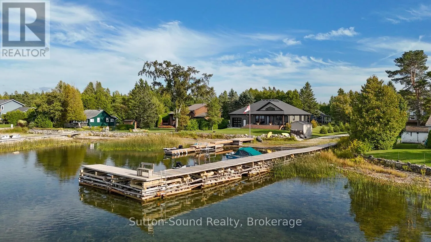 871 PIKE BAY ROAD