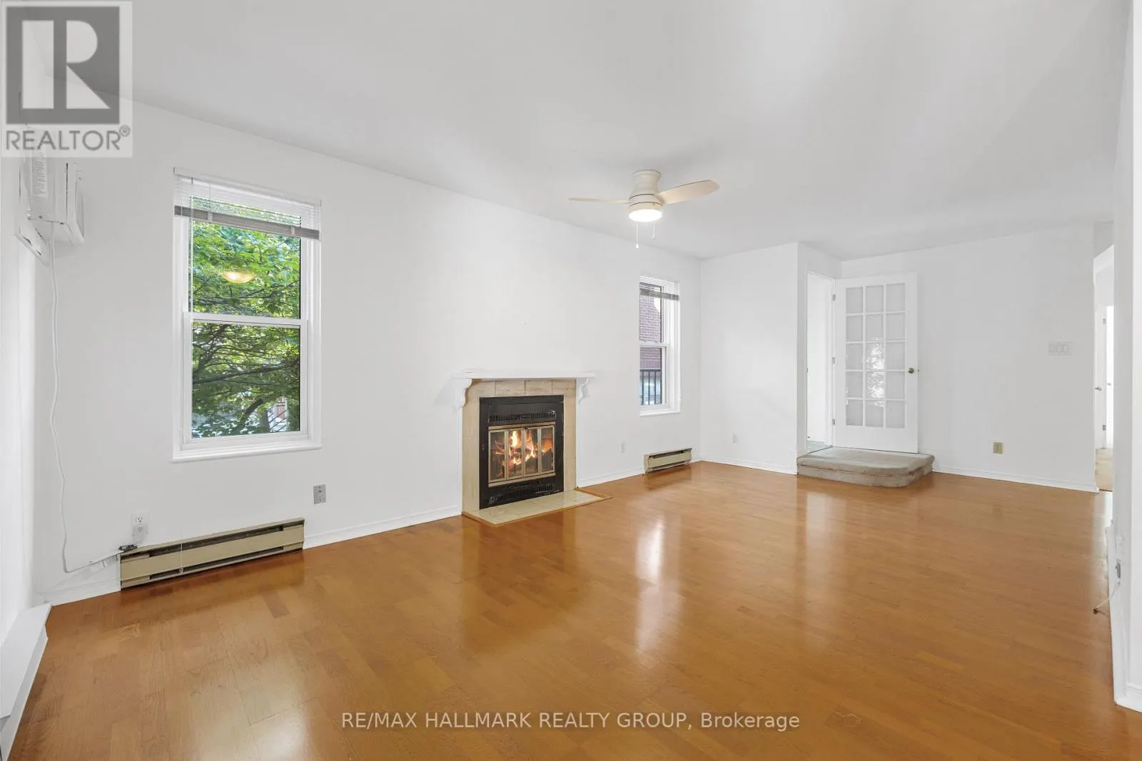 2 - 19 MONTCALM STREET